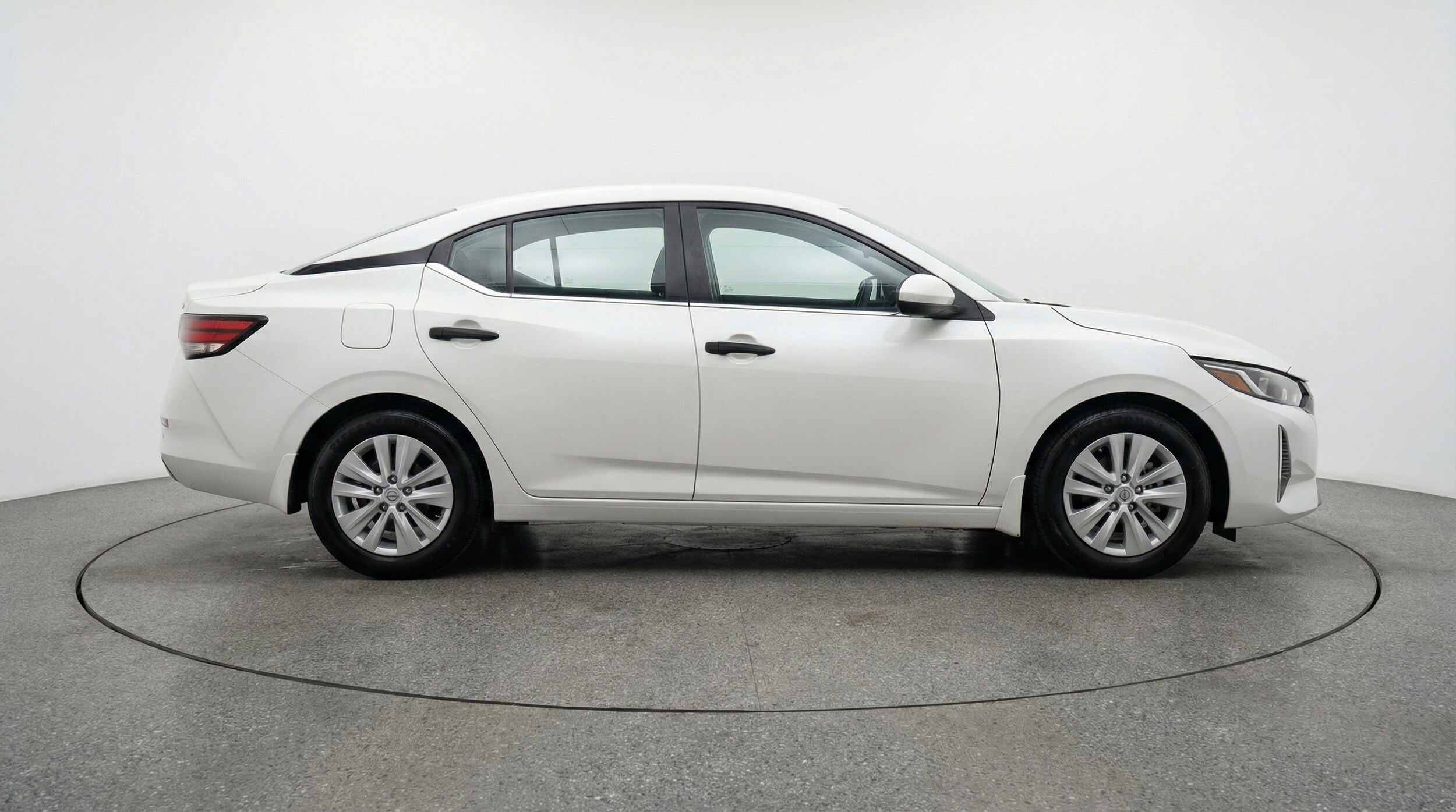 Thumbnail: 2025 Nissan Sentra - 8