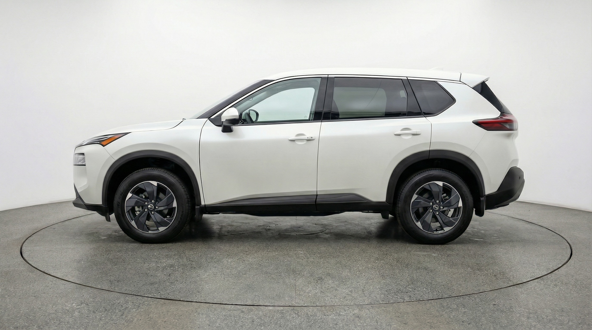 Thumbnail: 2025 Nissan Rogue - 4