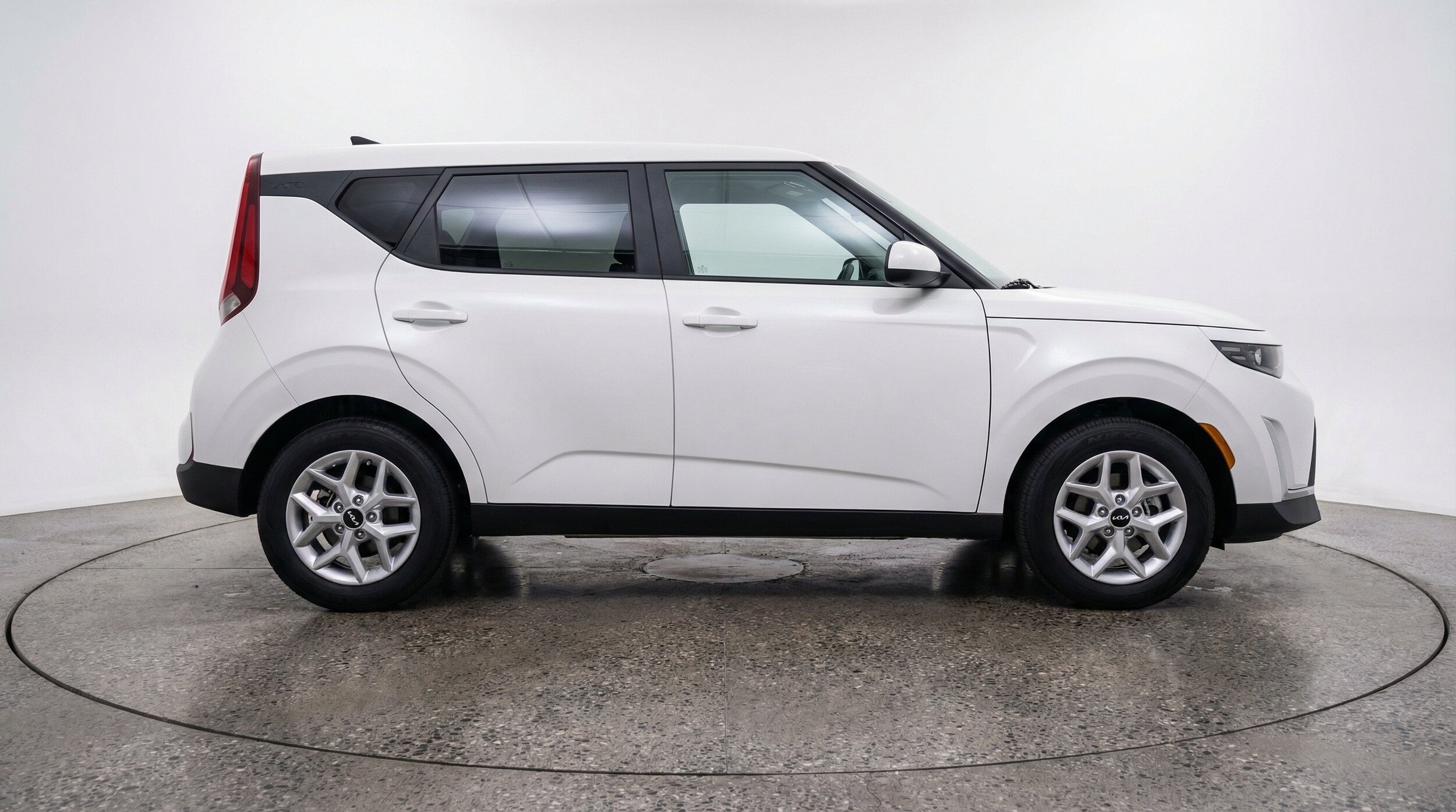 Thumbnail: 2025 Kia Soul - 11