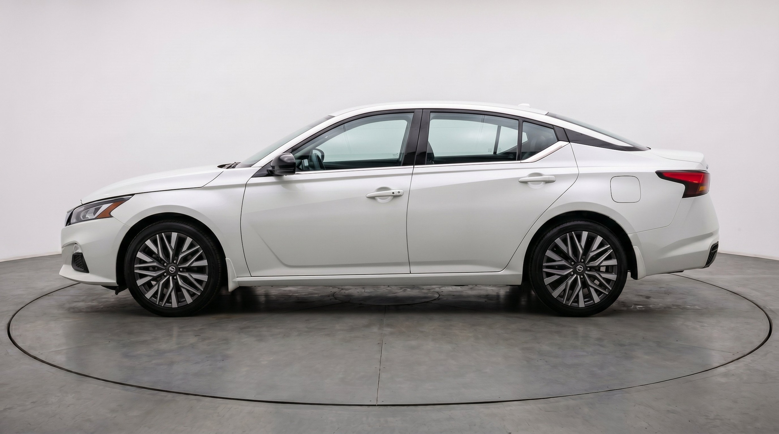 Thumbnail: 2026 Nissan Altima - 5