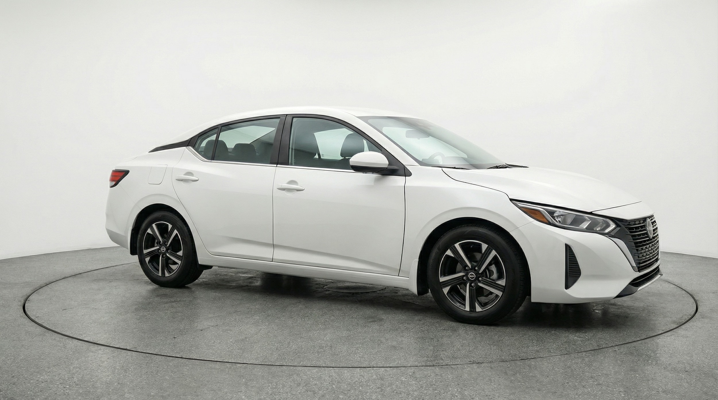 Thumbnail: 2025 Nissan Sentra - 1