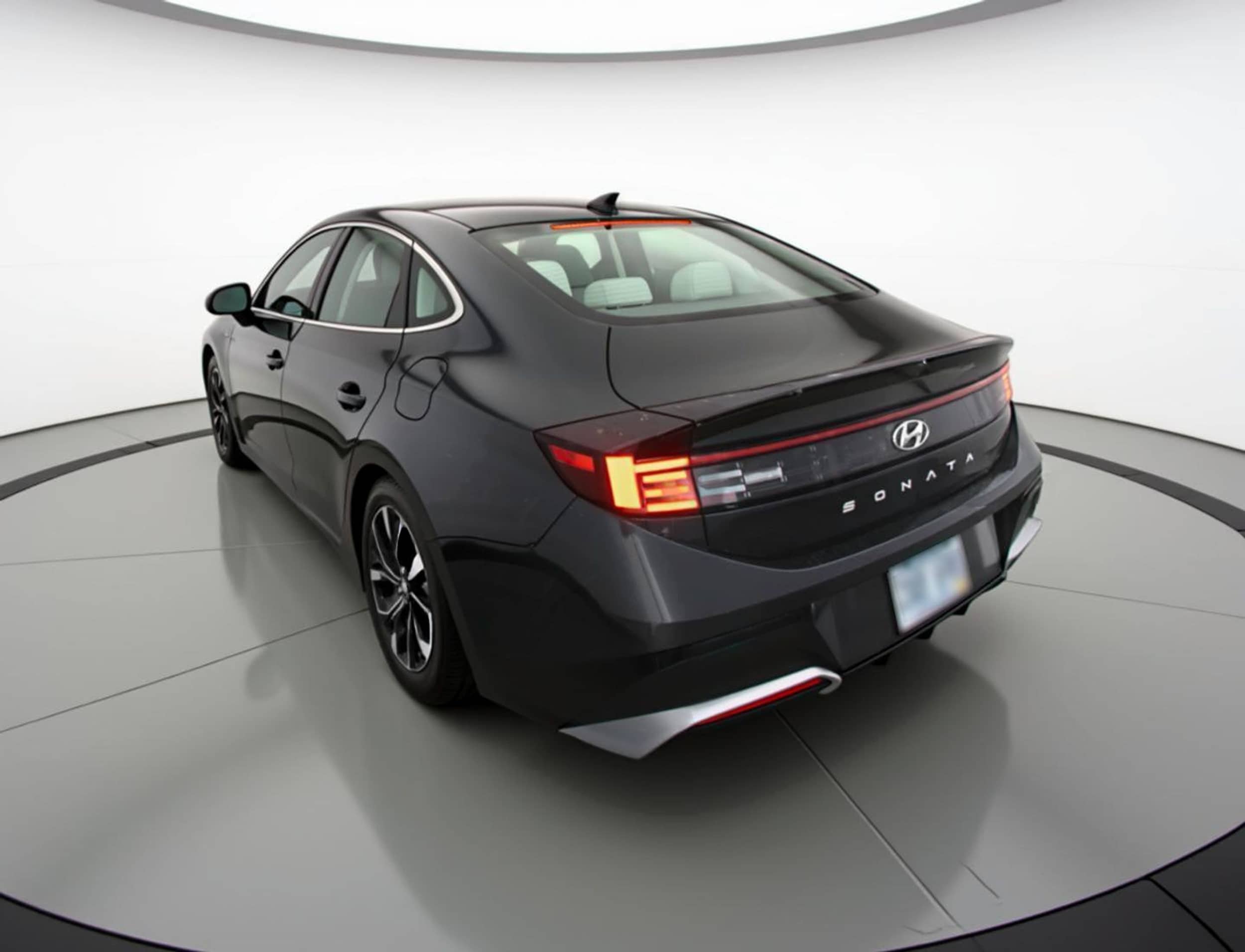 Thumbnail: 2025 Hyundai Sonata - 5