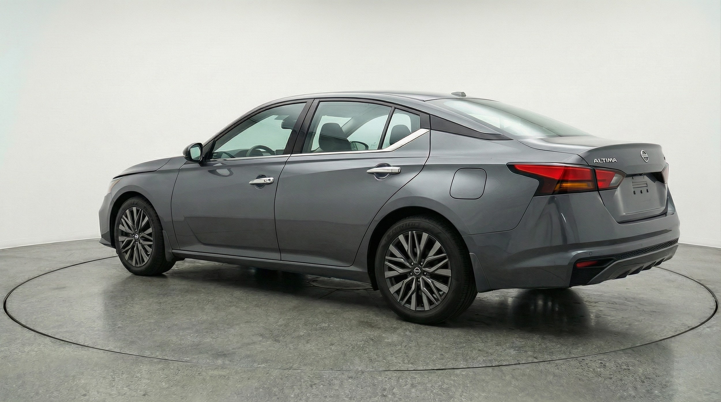 Thumbnail: 2025 Nissan Altima - 5