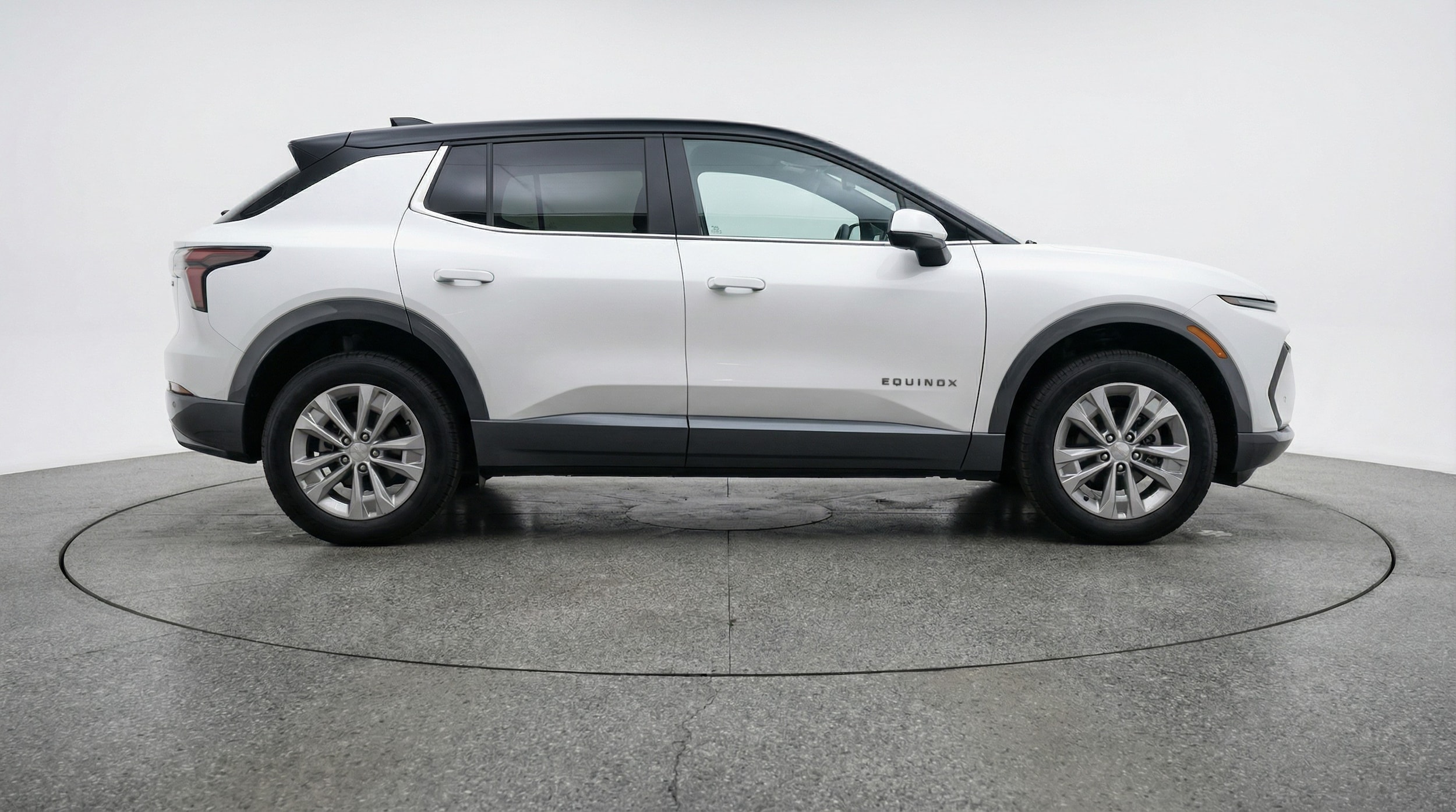 Thumbnail: 2025 Chevrolet Equinox - 8