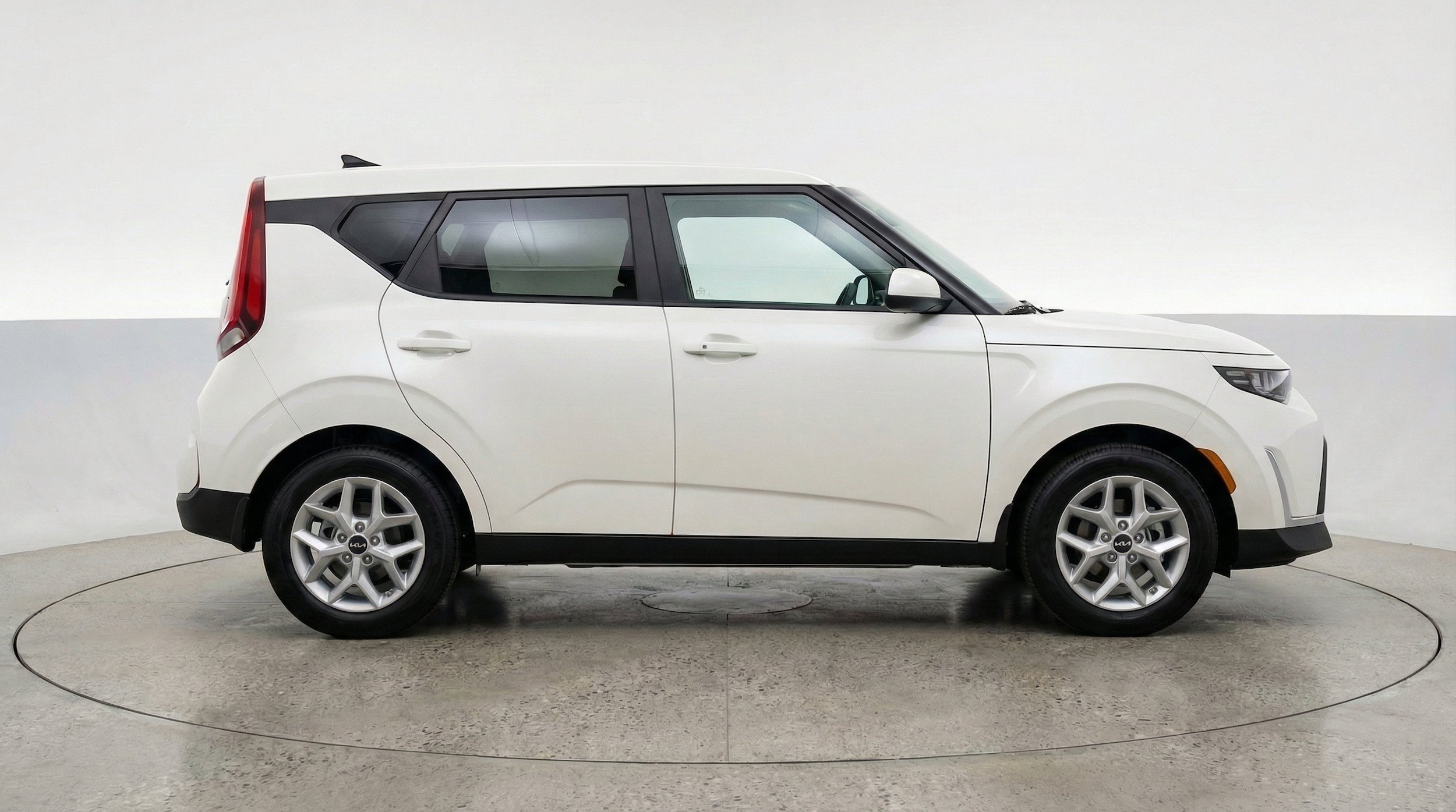 Thumbnail: 2025 Kia Soul - 11