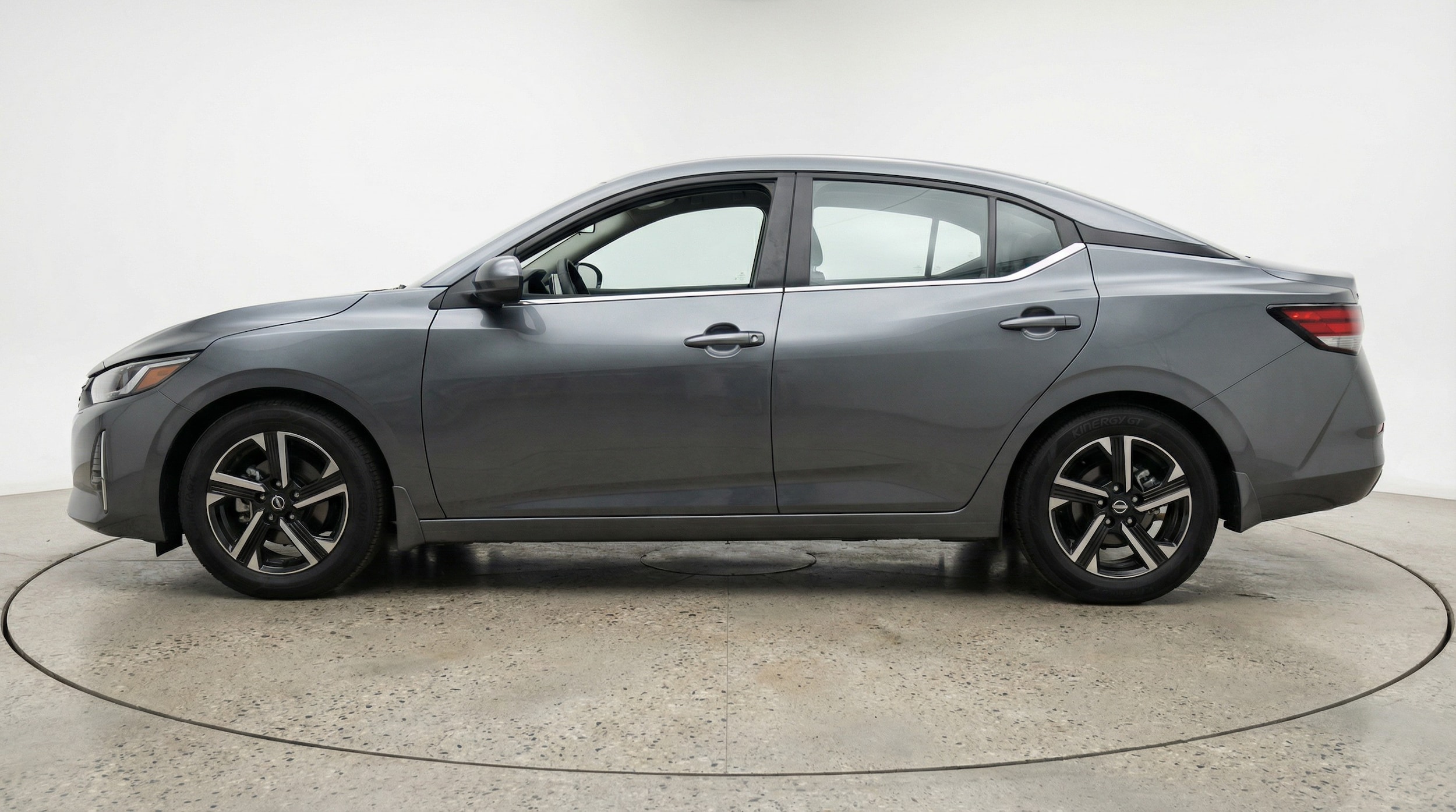 Thumbnail: 2025 Nissan Sentra - 4