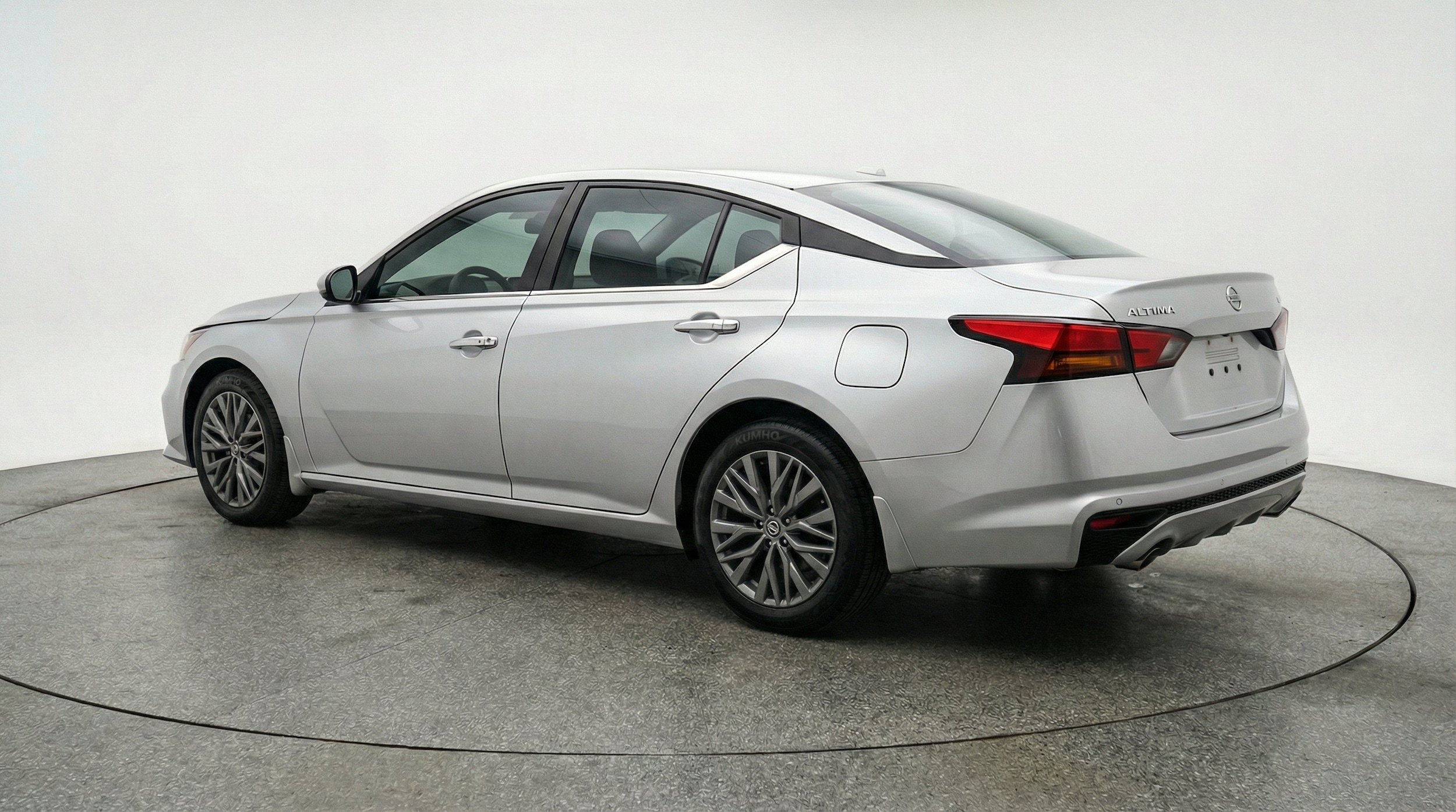 Thumbnail: 2025 Nissan Altima - 6