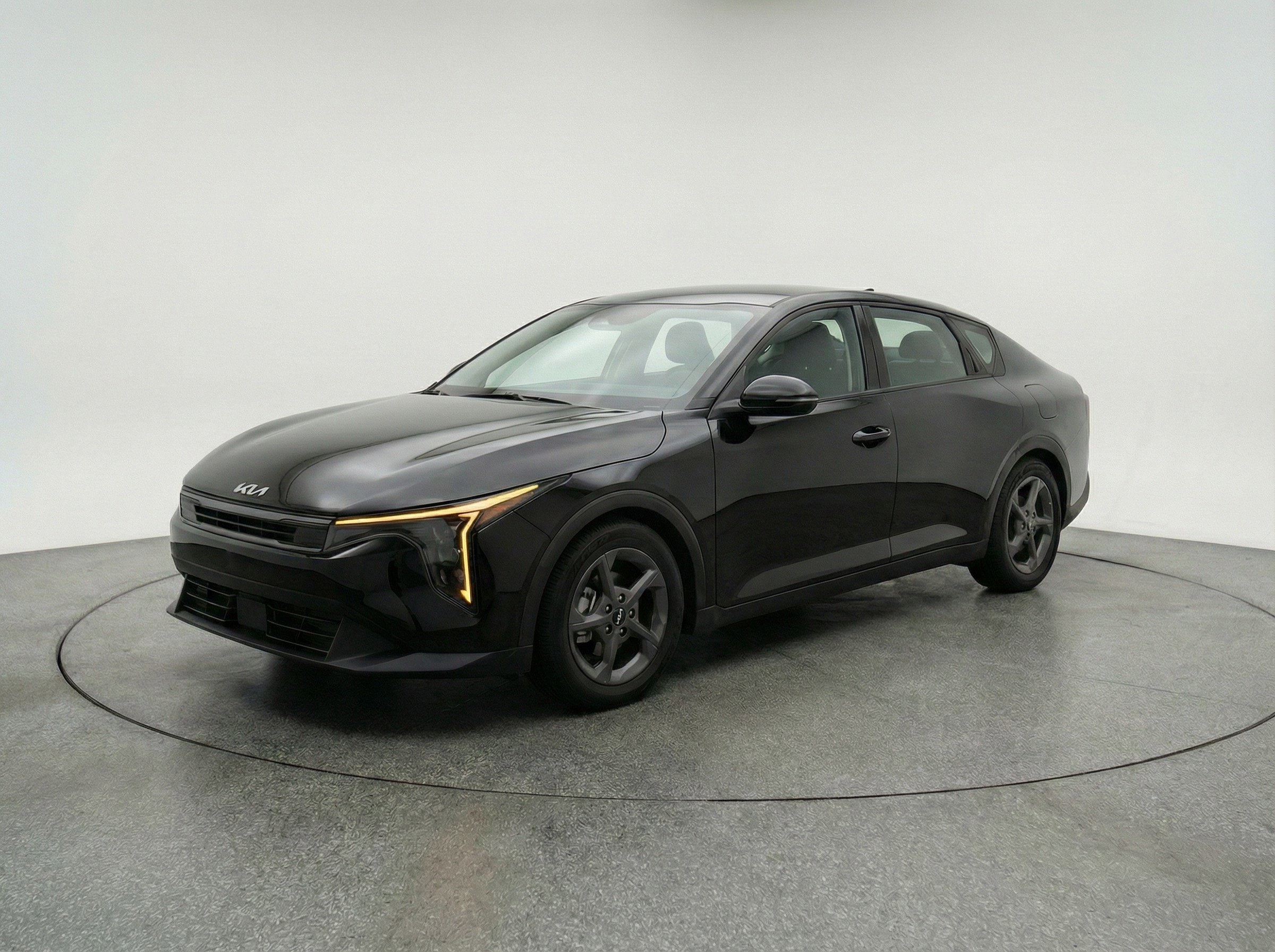 Thumbnail: 2025 Kia K4 - 3