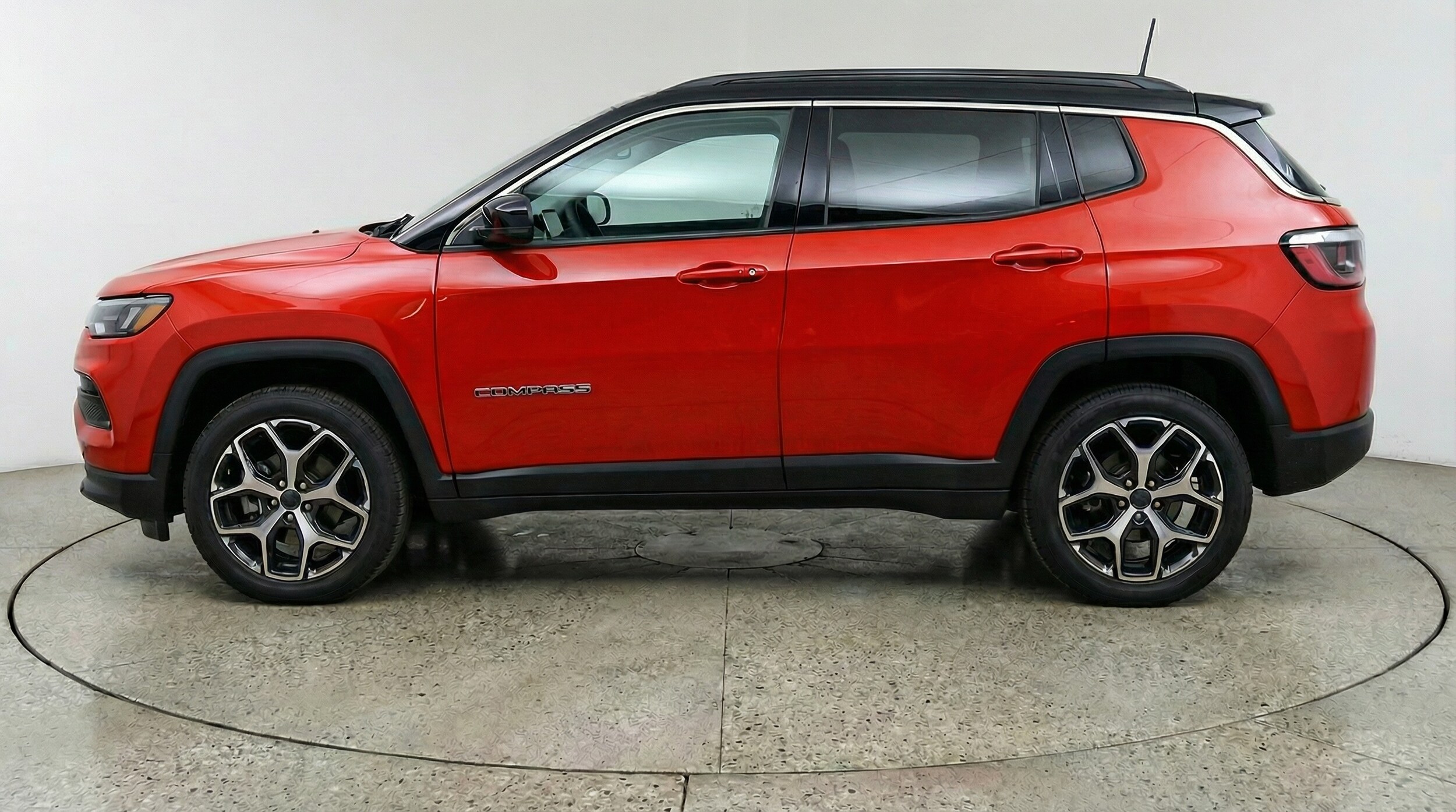 Thumbnail: 2025 Jeep Compass - 4