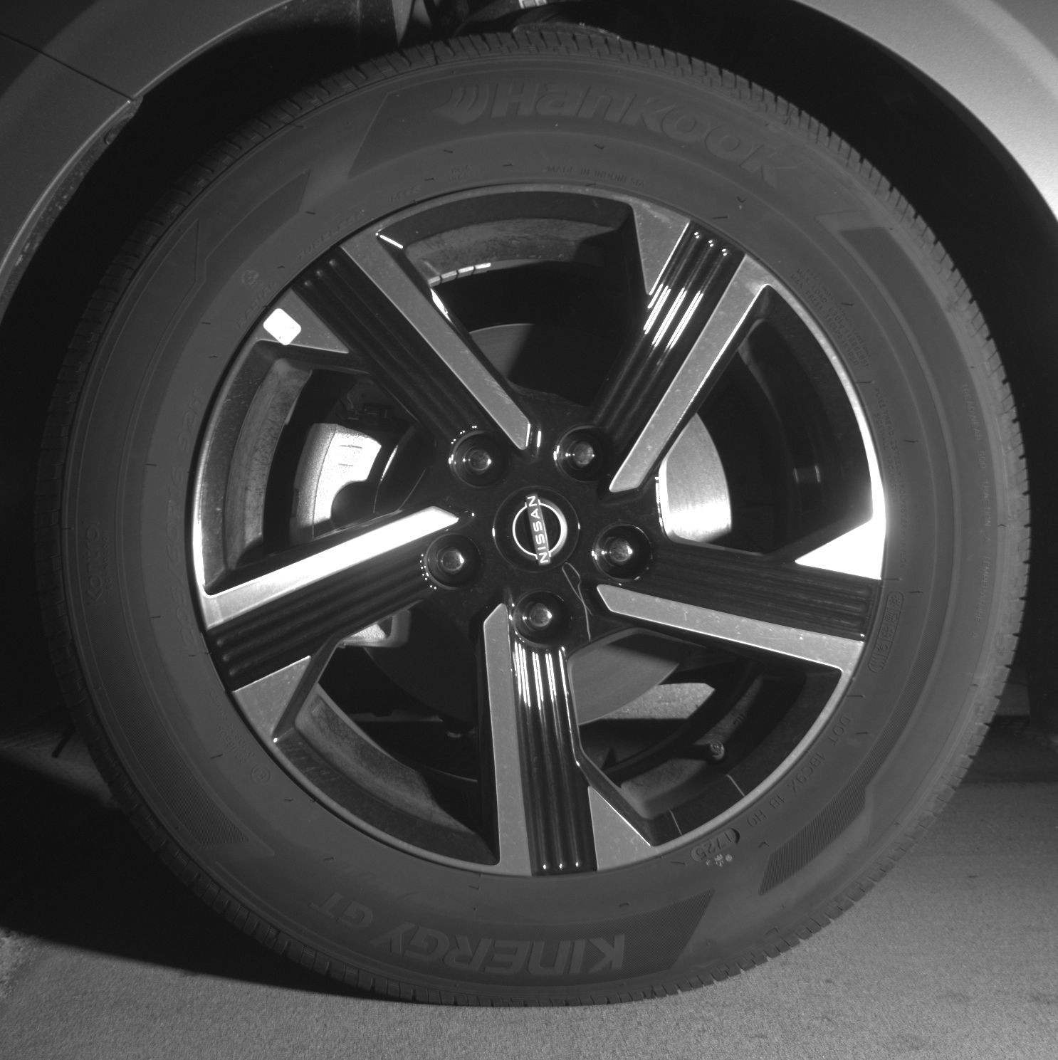 Thumbnail: 2025 Nissan Sentra - 9