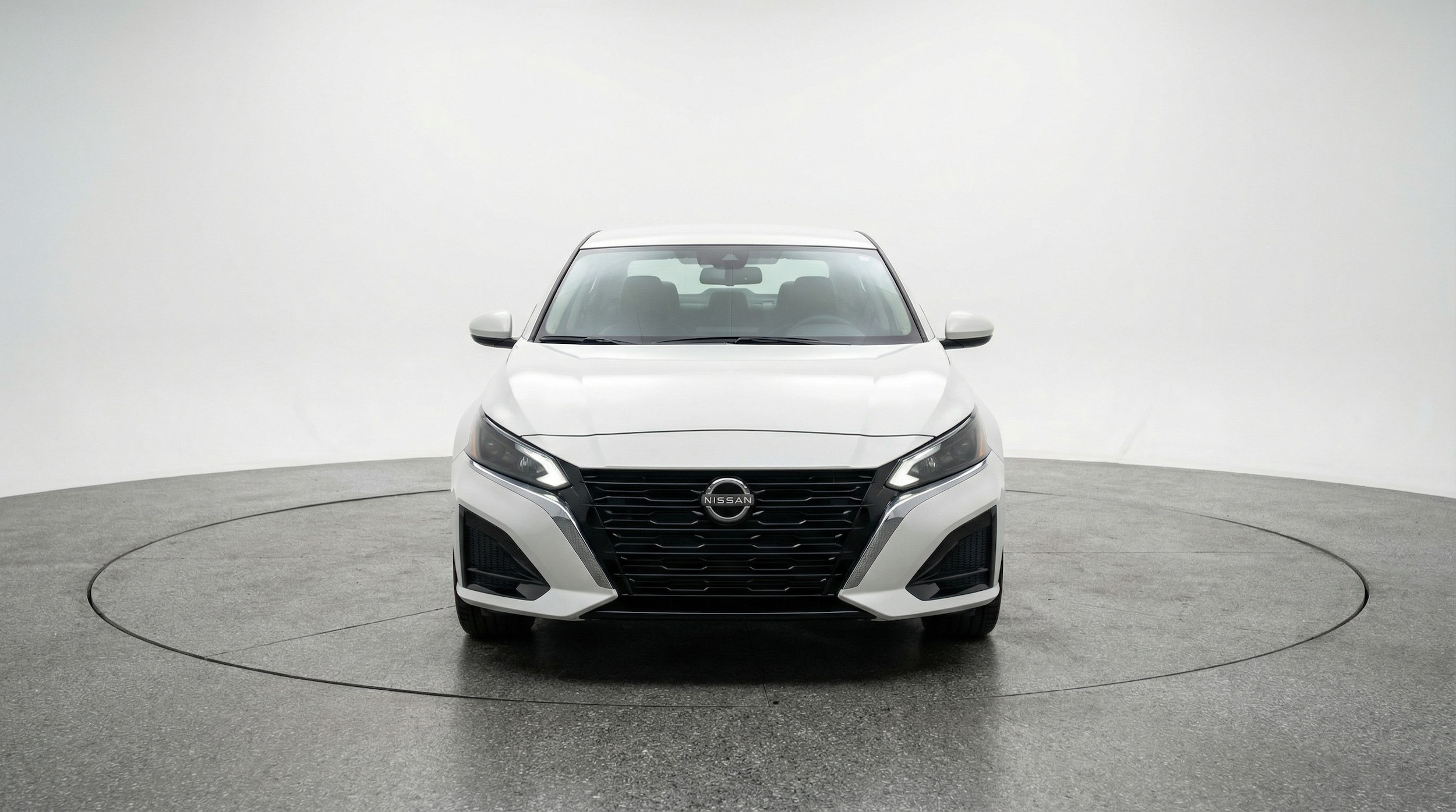 Thumbnail: 2025 Nissan Altima - 2