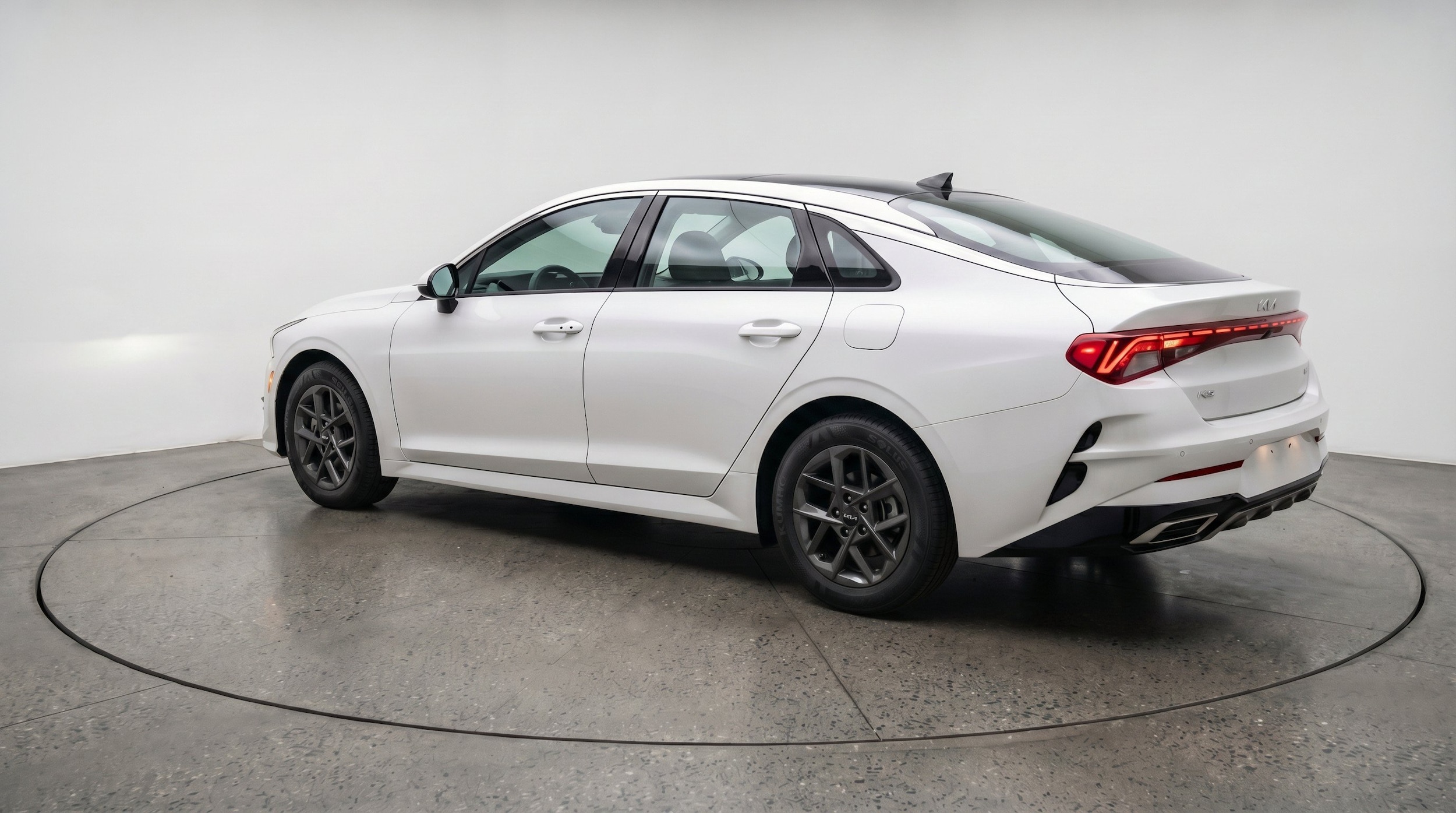 Thumbnail: 2025 Kia K5 - 6