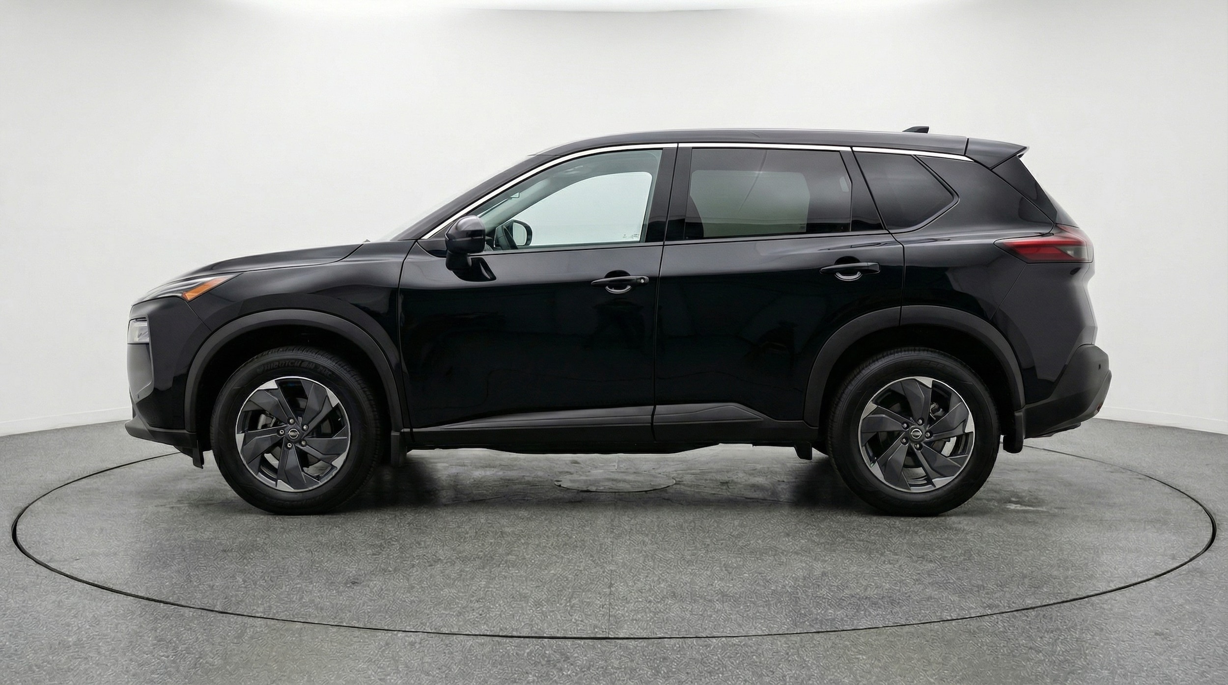 Thumbnail: 2025 Nissan Rogue - 4