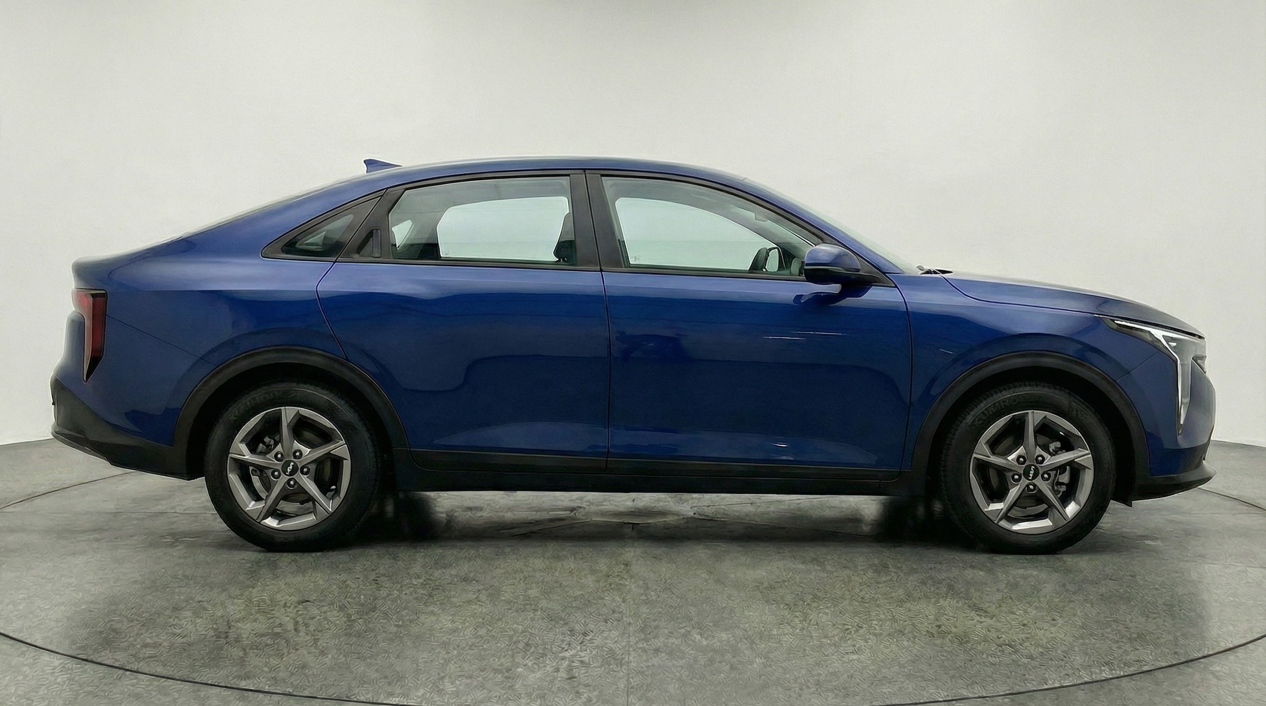 Thumbnail: 2025 Kia K4 - 8