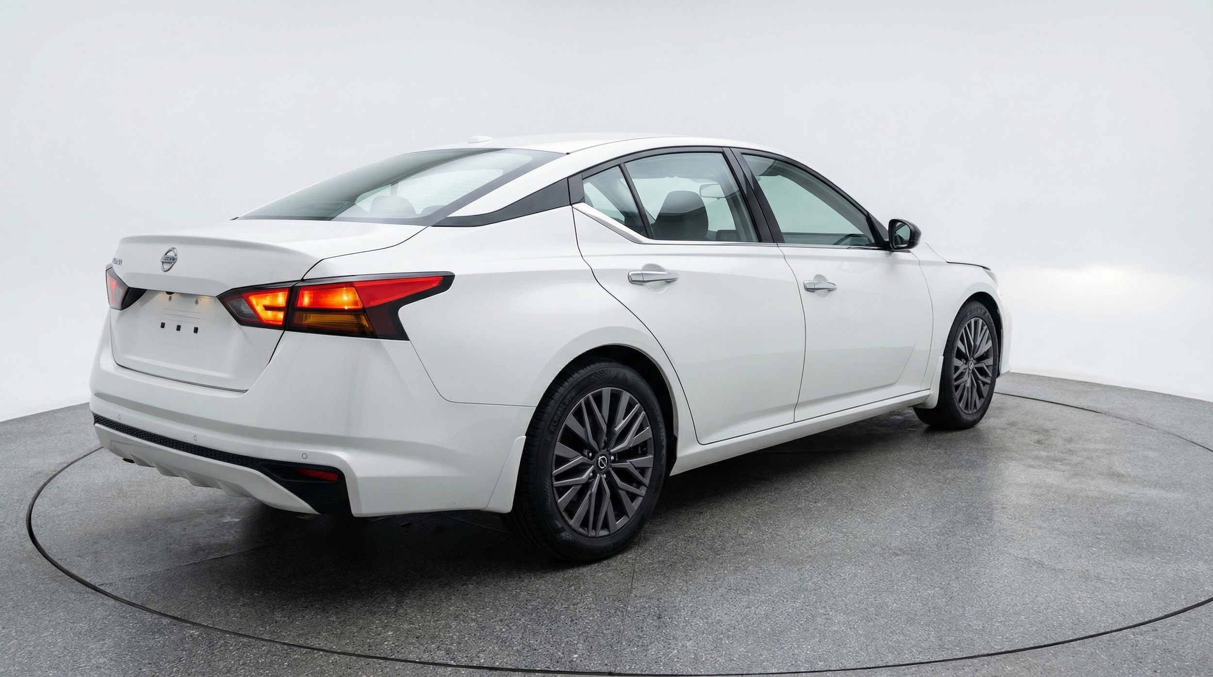 Thumbnail: 2025 Nissan Altima - 7