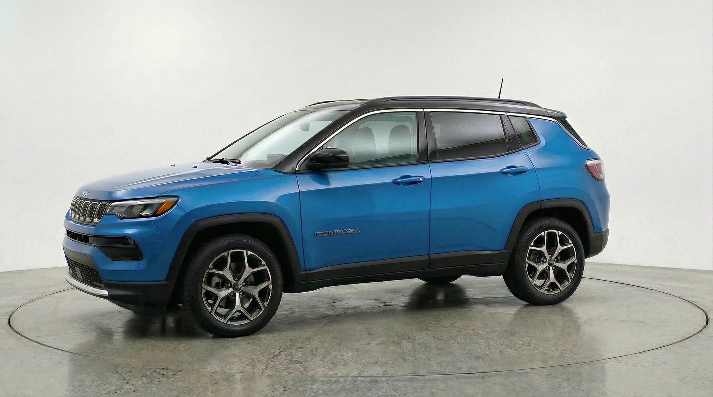 Thumbnail: 2025 Jeep Compass - 3
