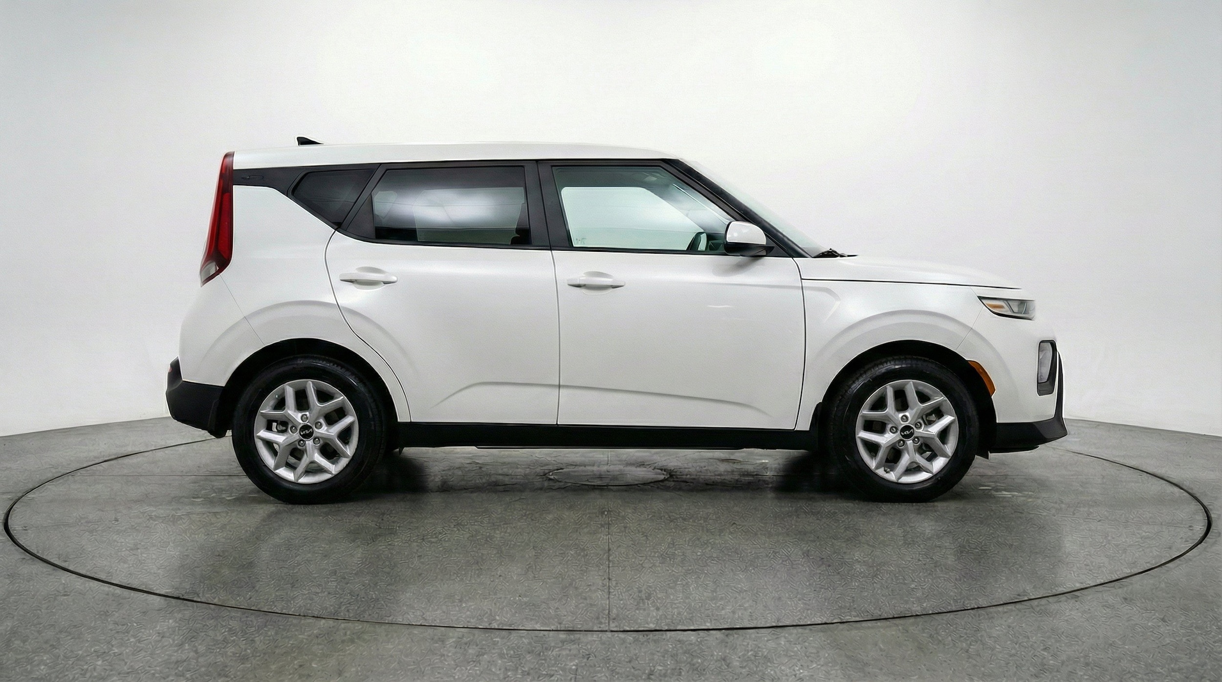 Thumbnail: 2025 Kia Soul - 11