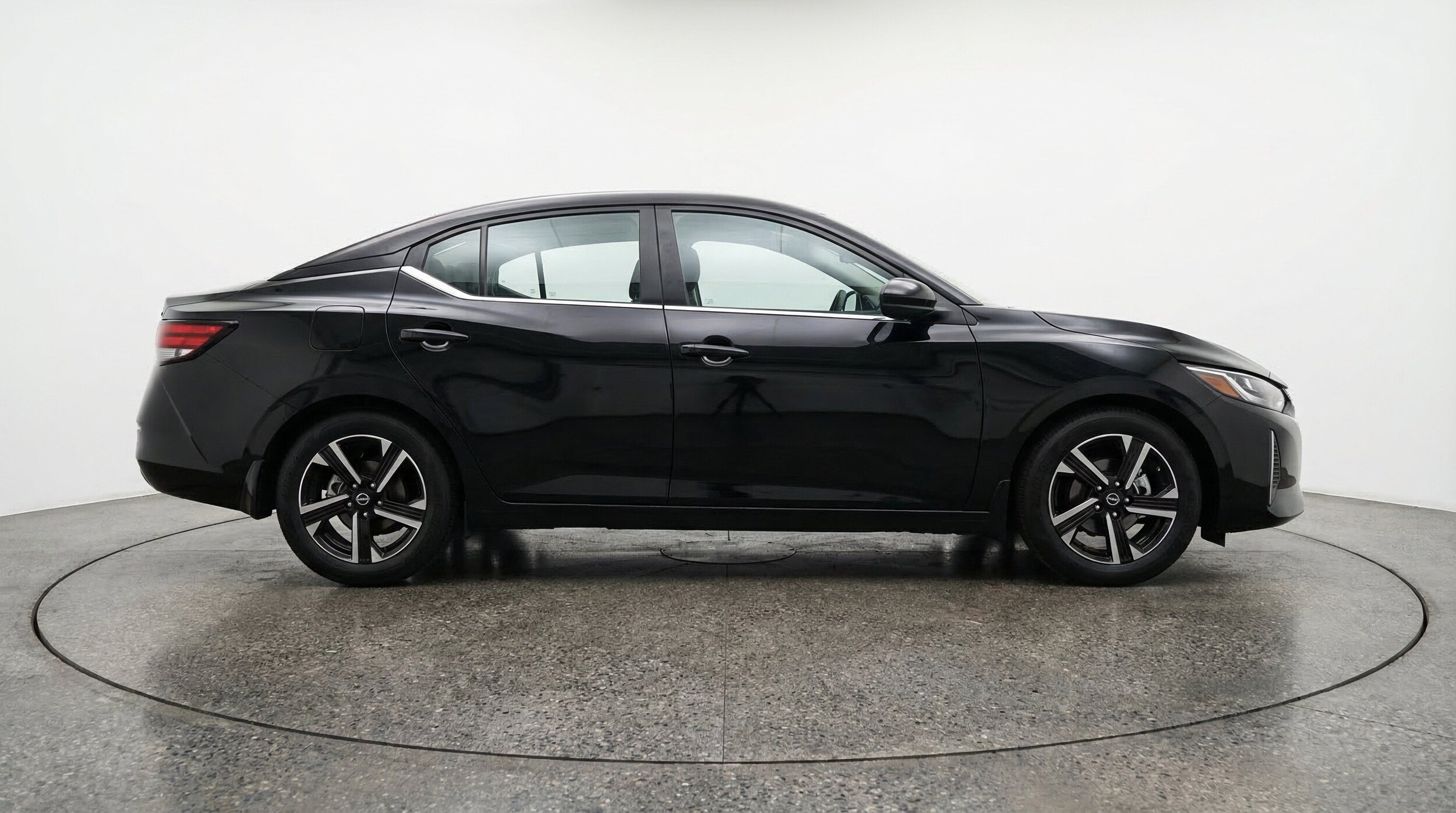 Thumbnail: 2025 Nissan Sentra - 11