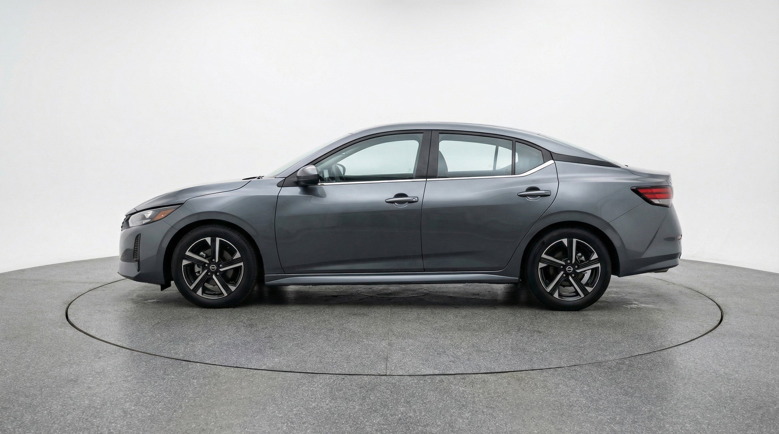 Thumbnail: 2025 Nissan Sentra - 5