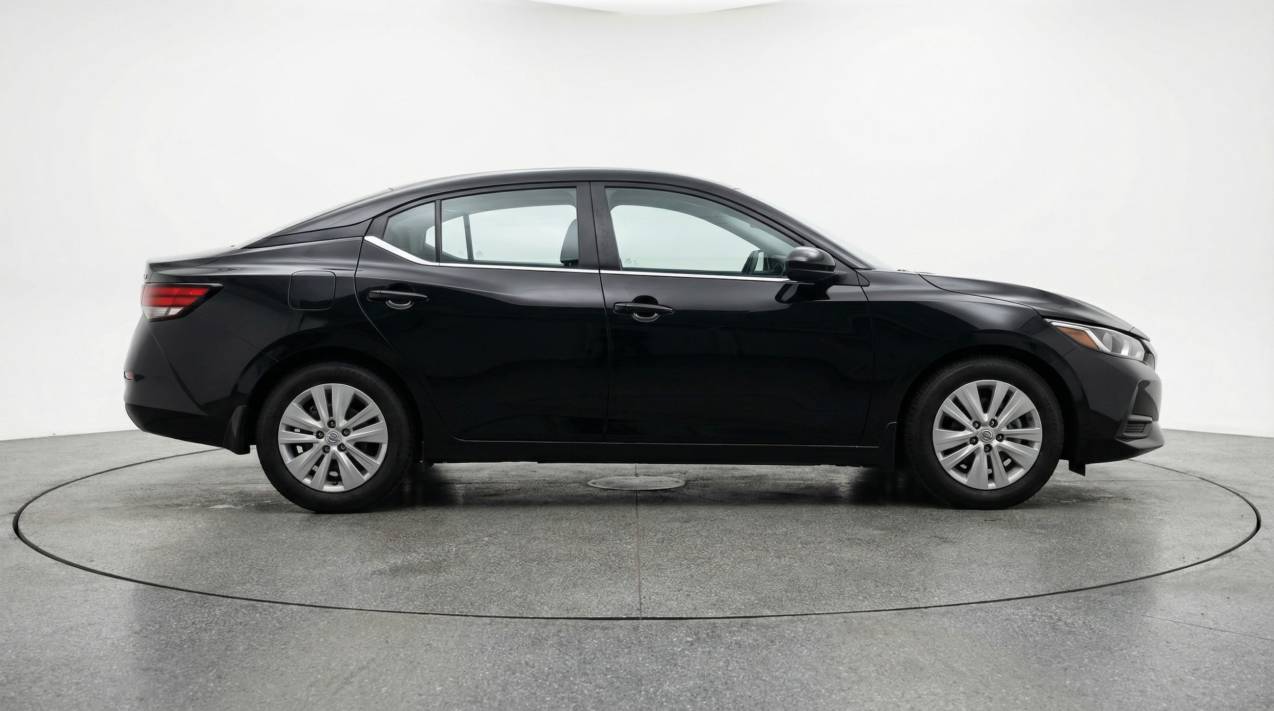 Thumbnail: 2025 Nissan Sentra - 8