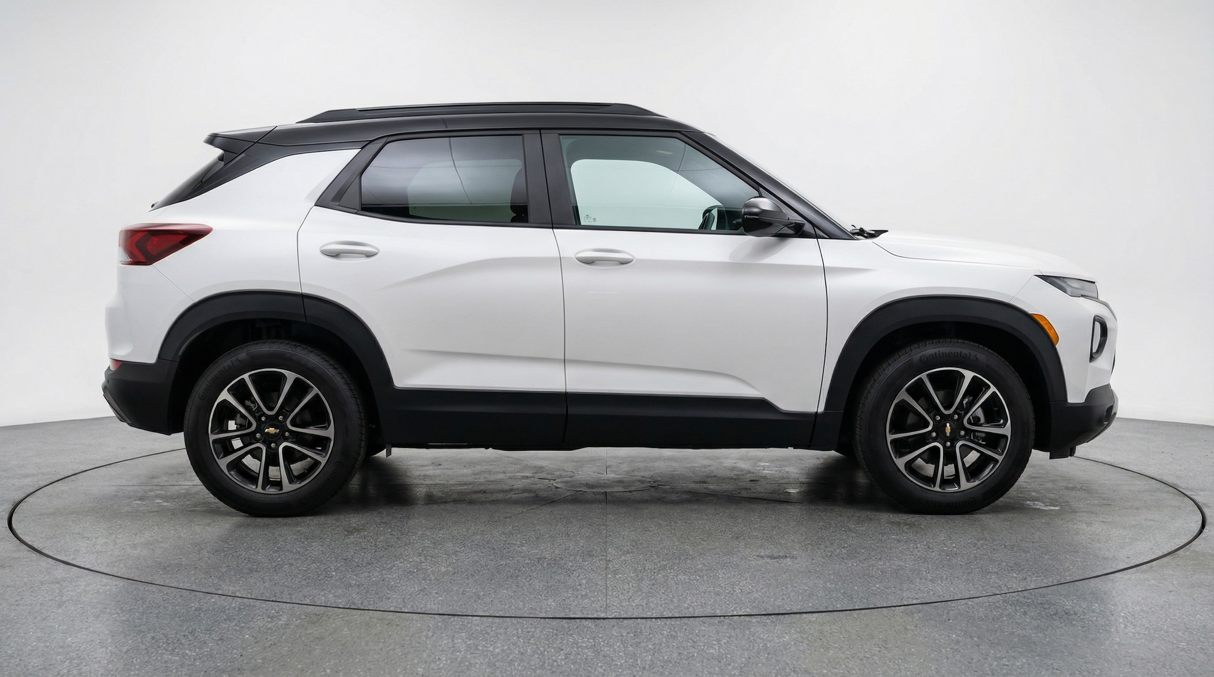 Thumbnail: 2025 Chevrolet TrailBlazer - 8