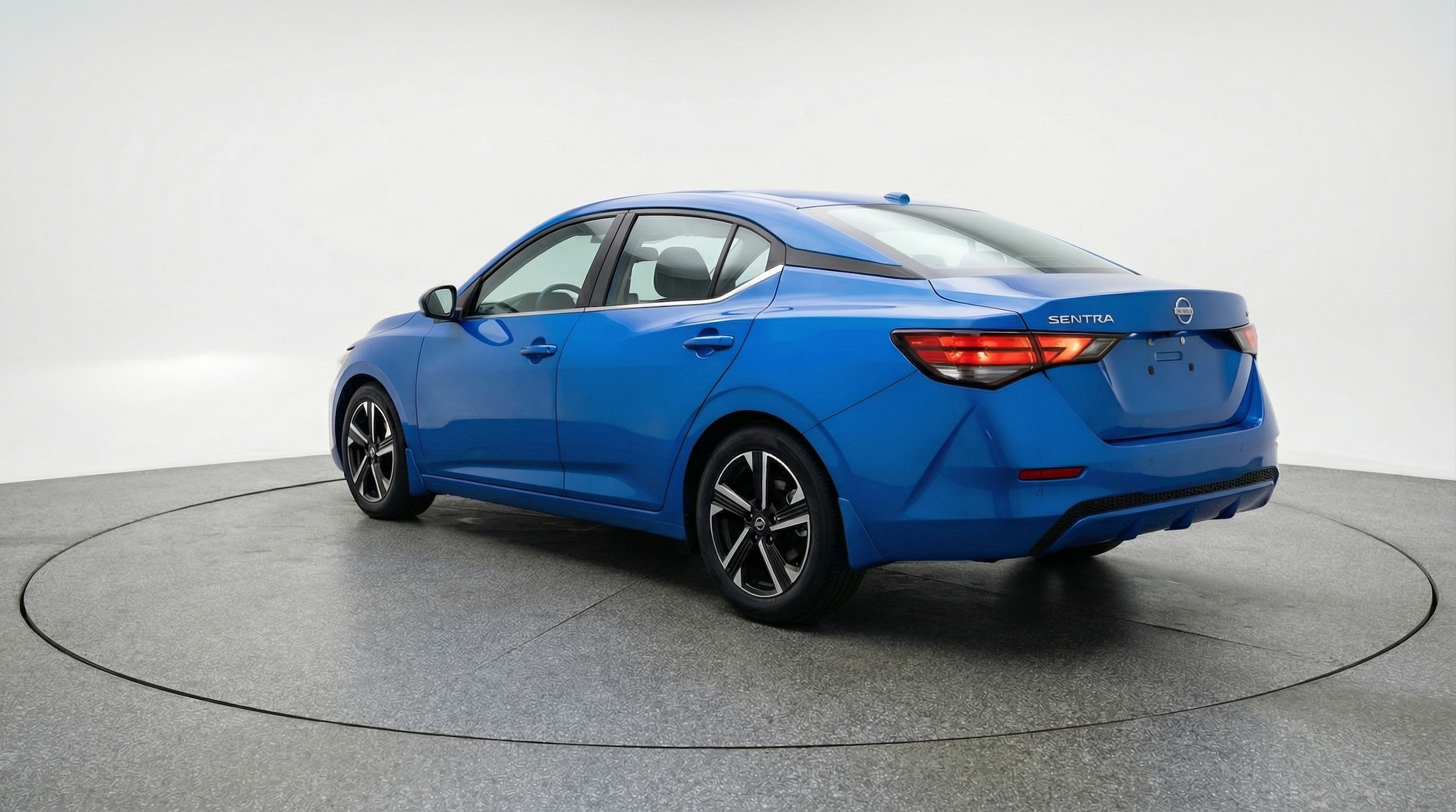 Thumbnail: 2025 Nissan Sentra - 5