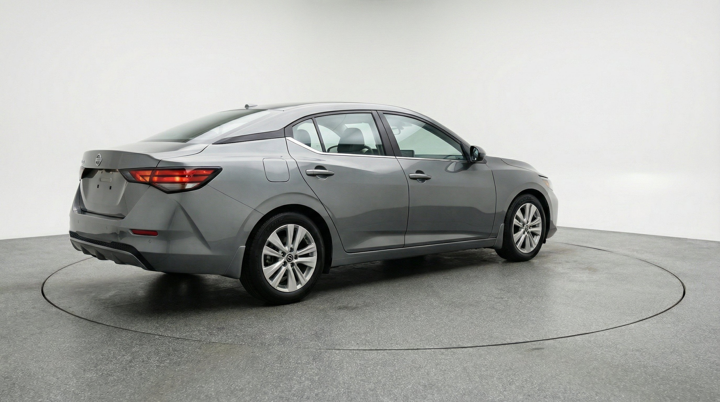 Thumbnail: 2025 Nissan Sentra - 9