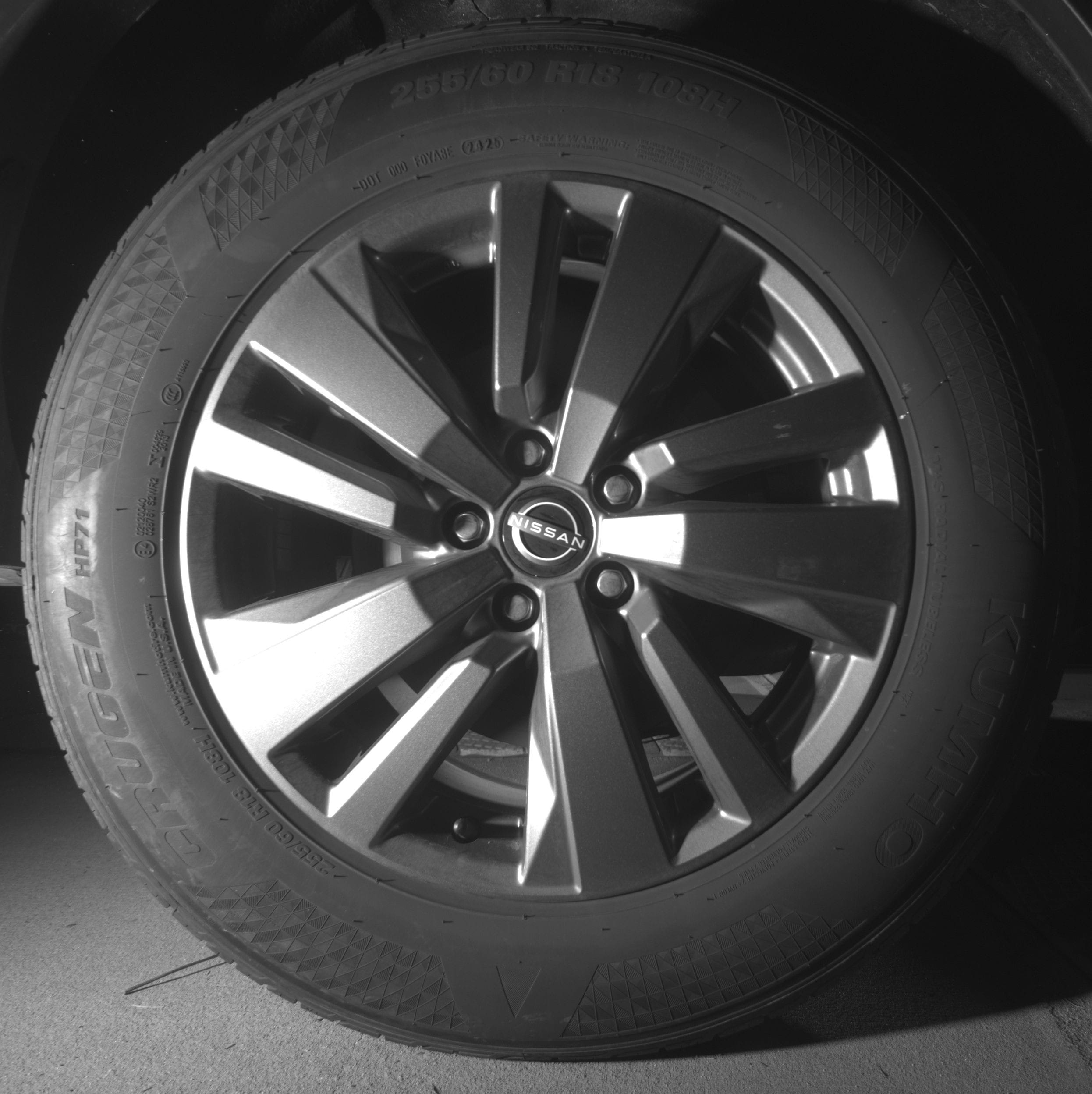 Thumbnail: 2025 Nissan Pathfinder - 12