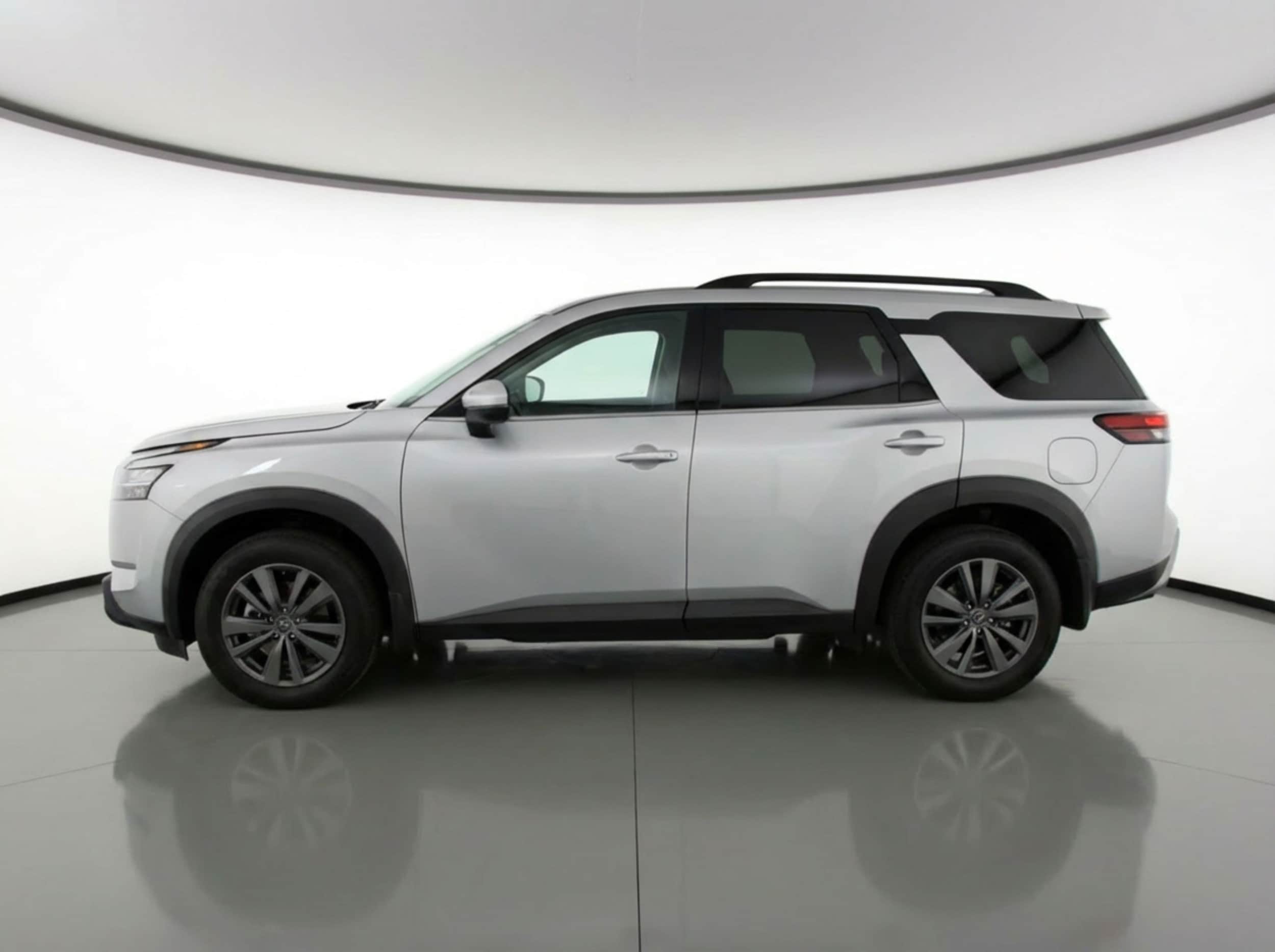 Thumbnail: 2025 Nissan Pathfinder - 4