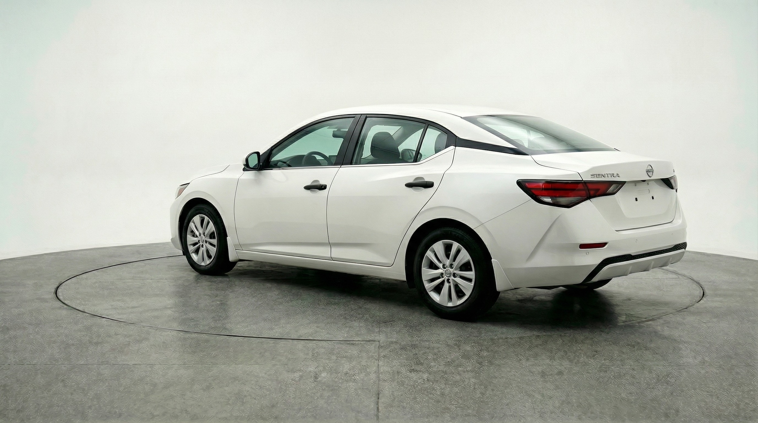 Thumbnail: 2025 Nissan Sentra - 5