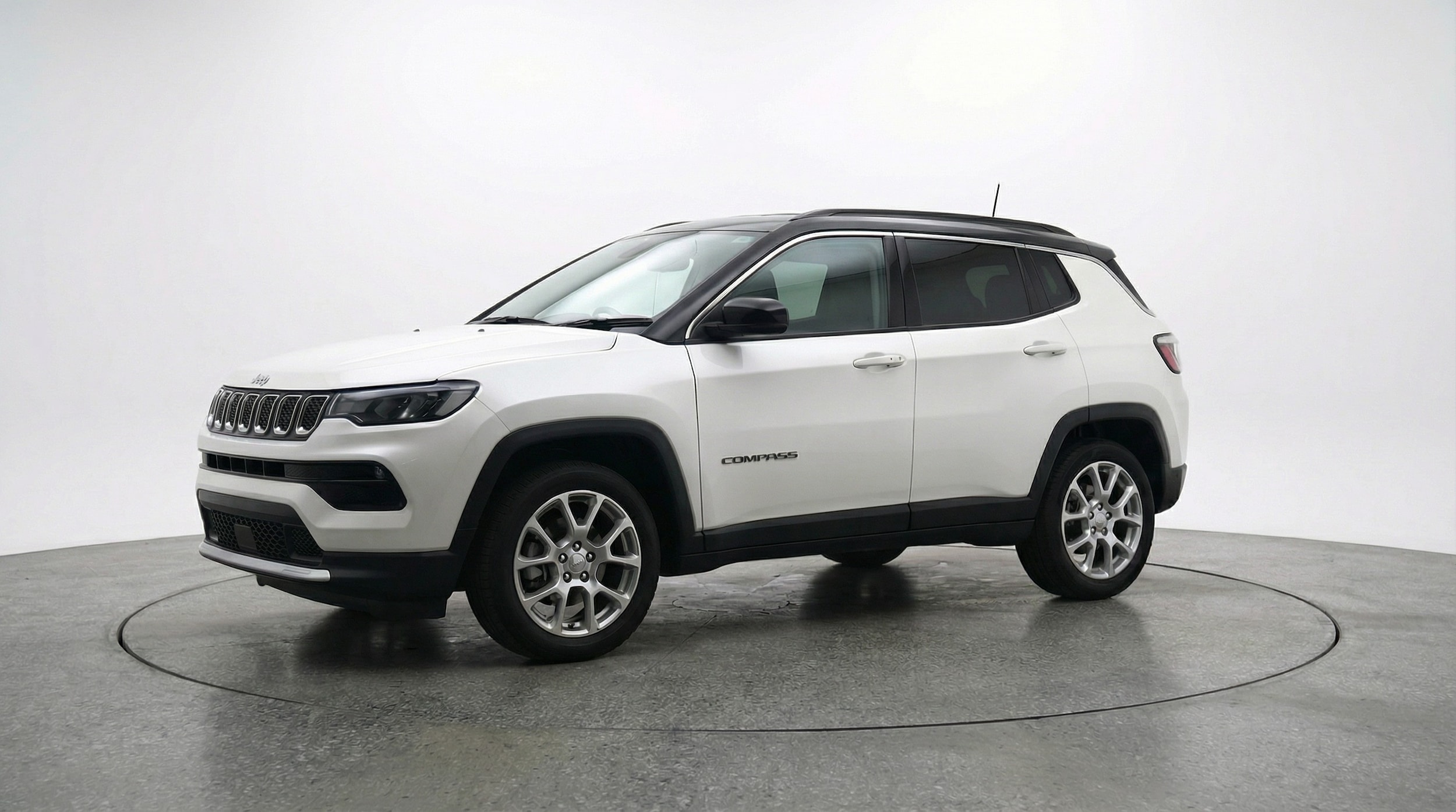 Thumbnail: 2025 Jeep Compass - 3