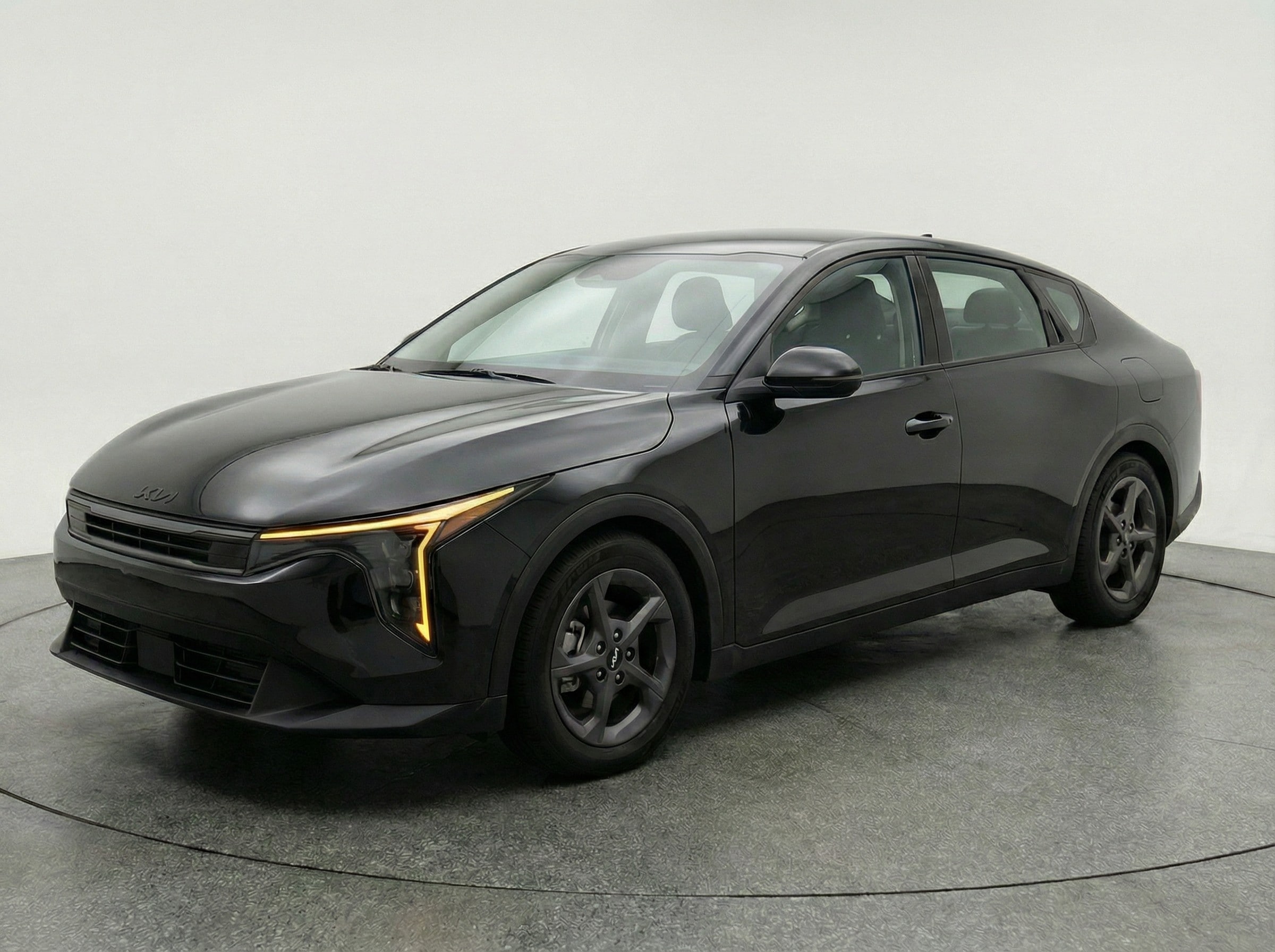 Thumbnail: 2025 Kia K4 - 3