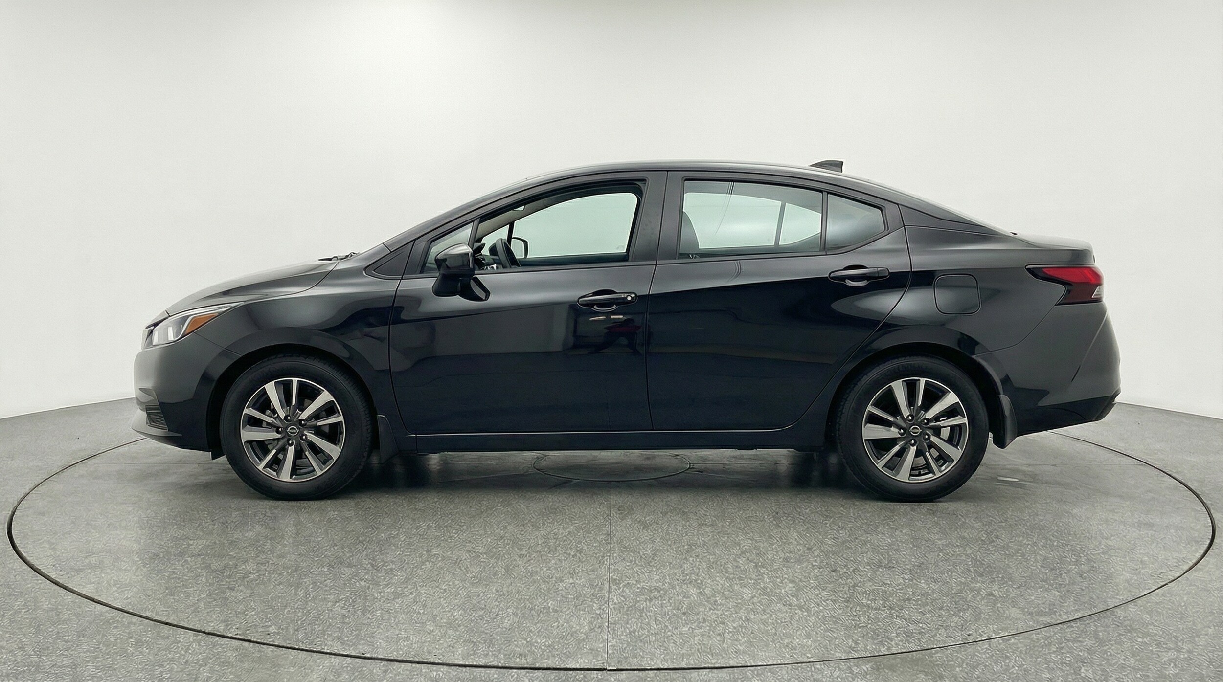 Thumbnail: 2025 Nissan Versa - 4