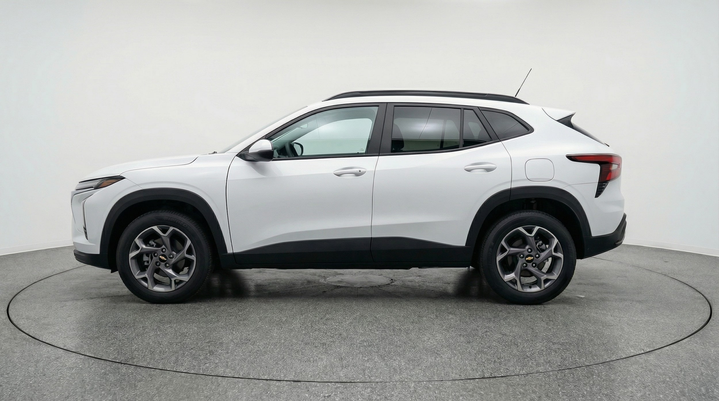 Thumbnail: 2025 Chevrolet Trax - 4