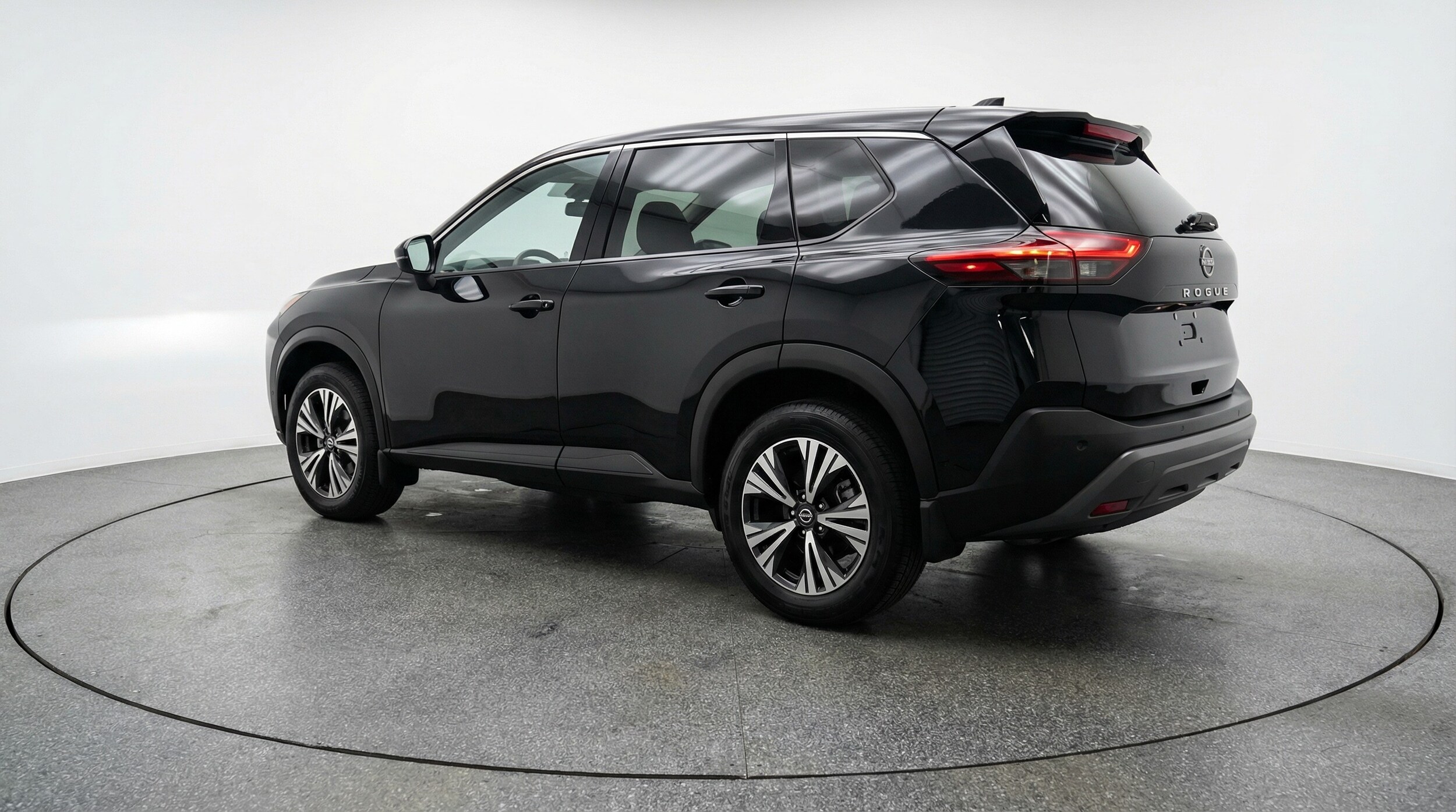 Thumbnail: 2025 Nissan Rogue - 5