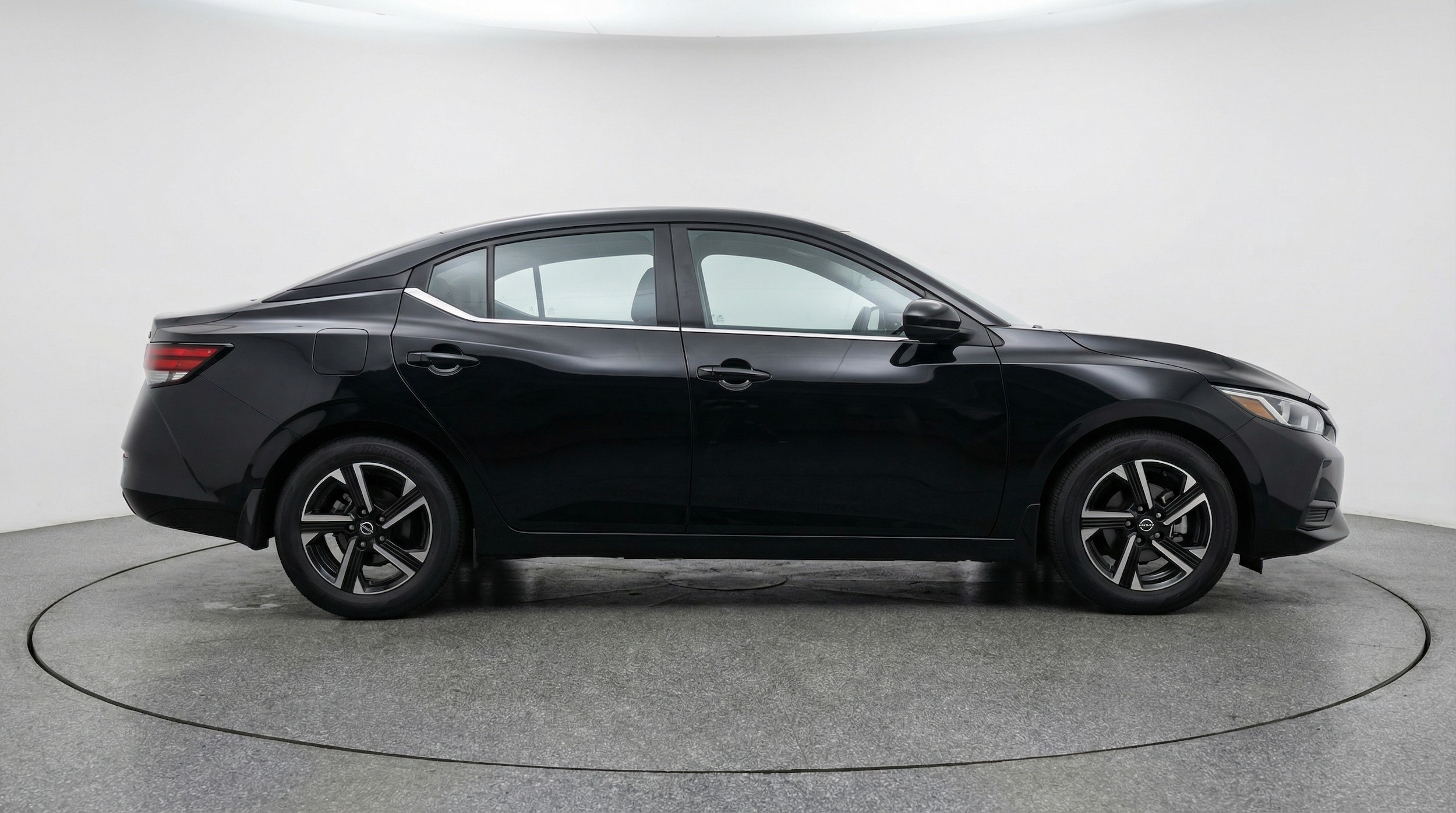 Thumbnail: 2025 Nissan Sentra - 8