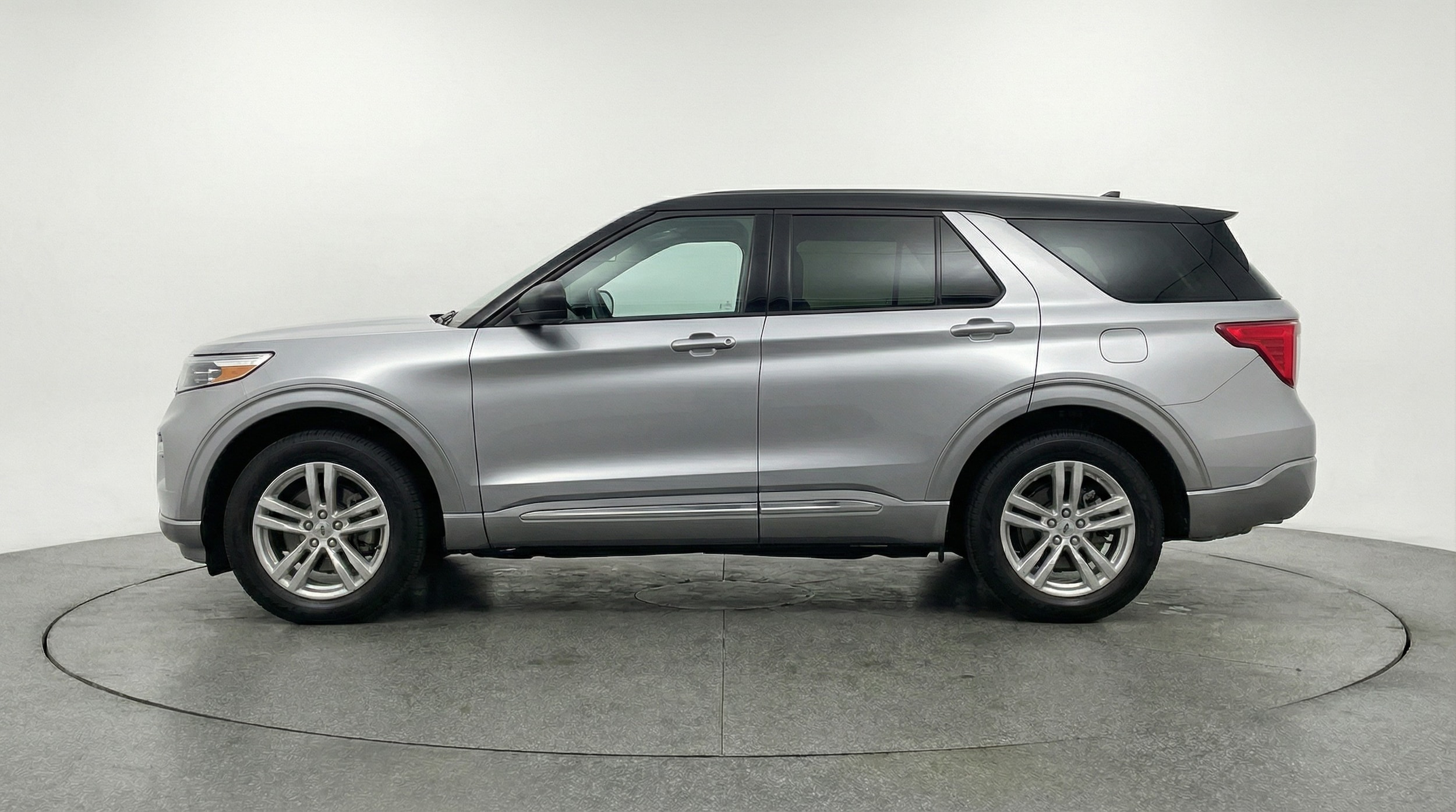 Thumbnail: 2024 Ford Explorer - 4