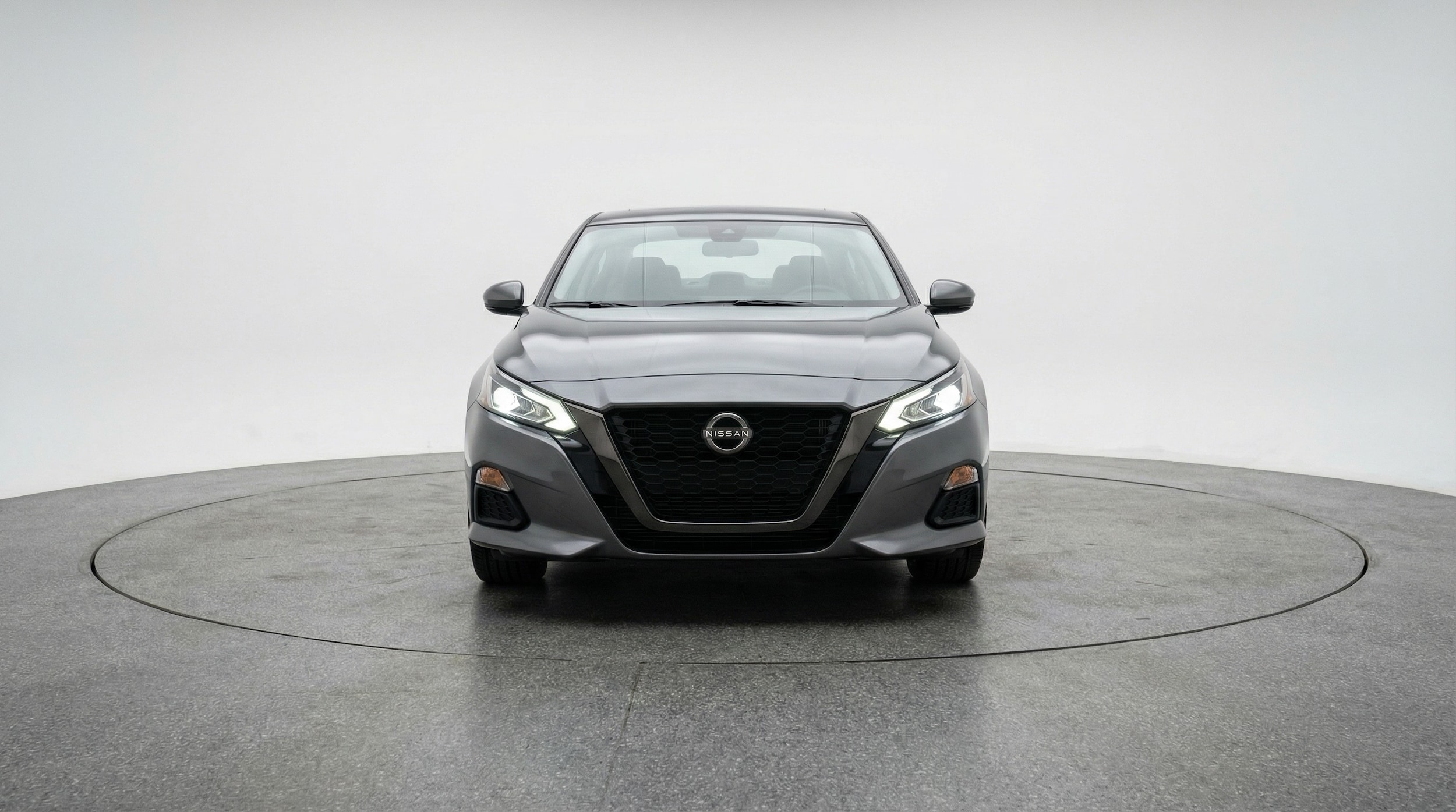 Thumbnail: 2025 Nissan Altima - 2