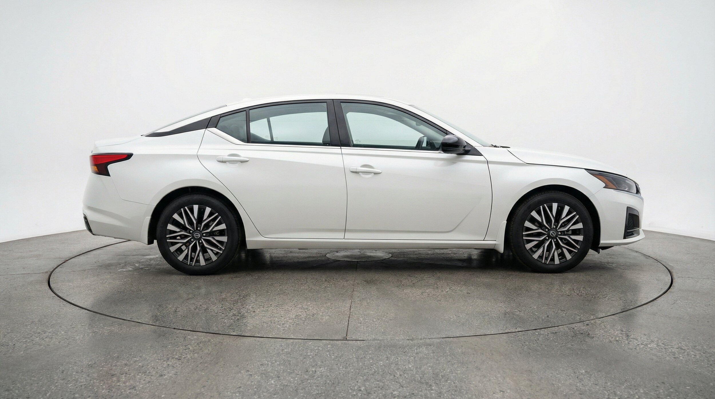 Thumbnail: 2025 Nissan Altima - 11