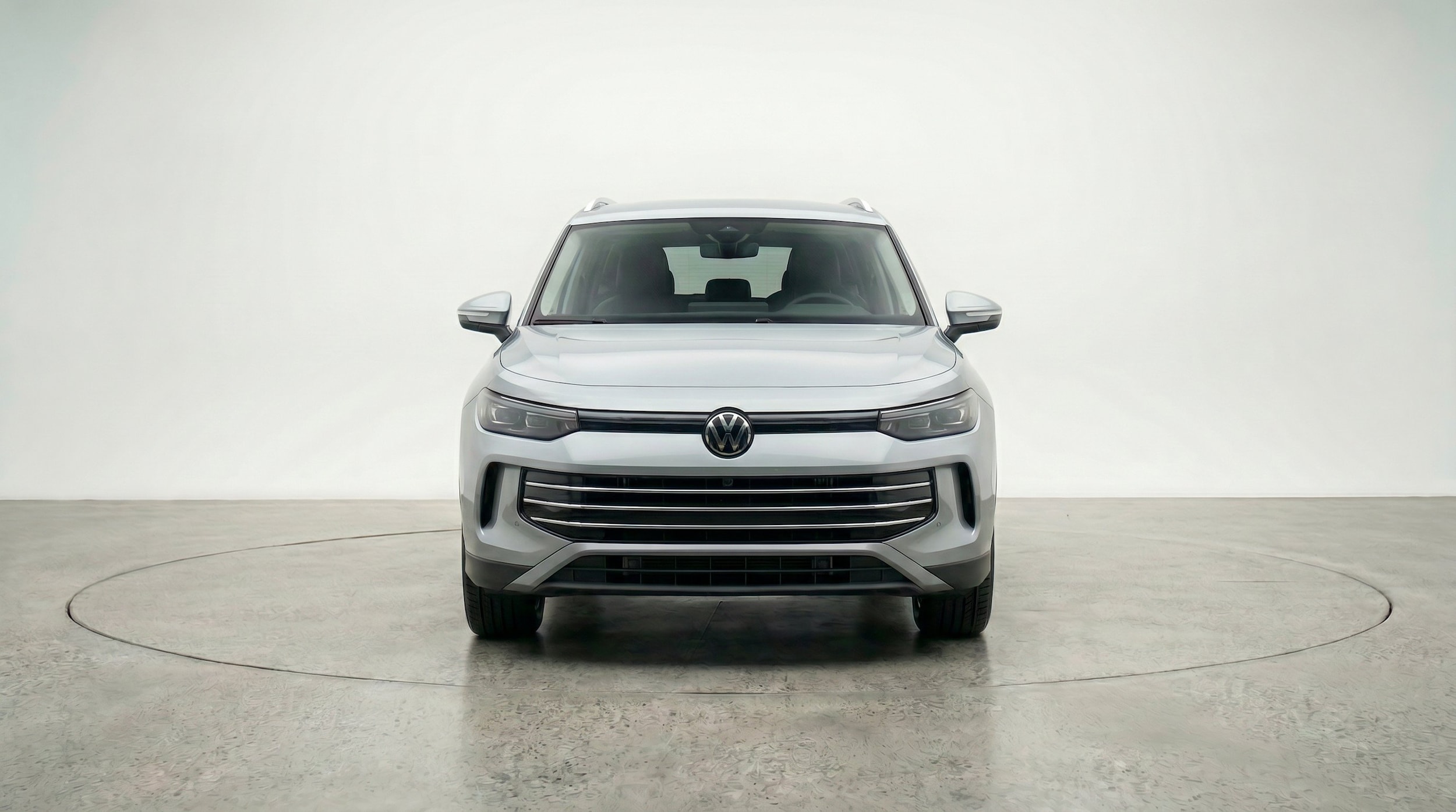 Thumbnail: 2026 Volkswagen Tiguan - 2