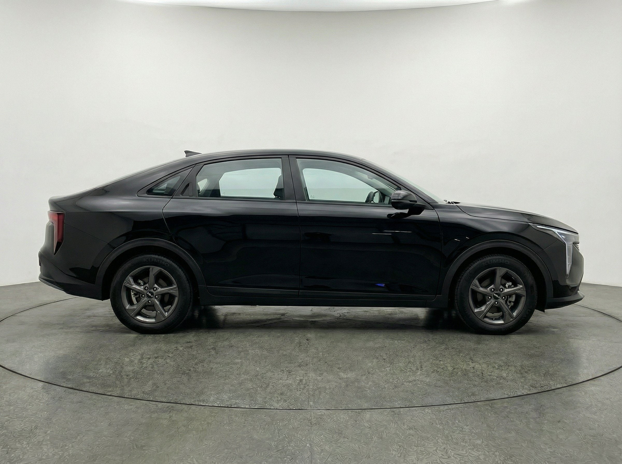 Thumbnail: 2025 Kia K4 - 10
