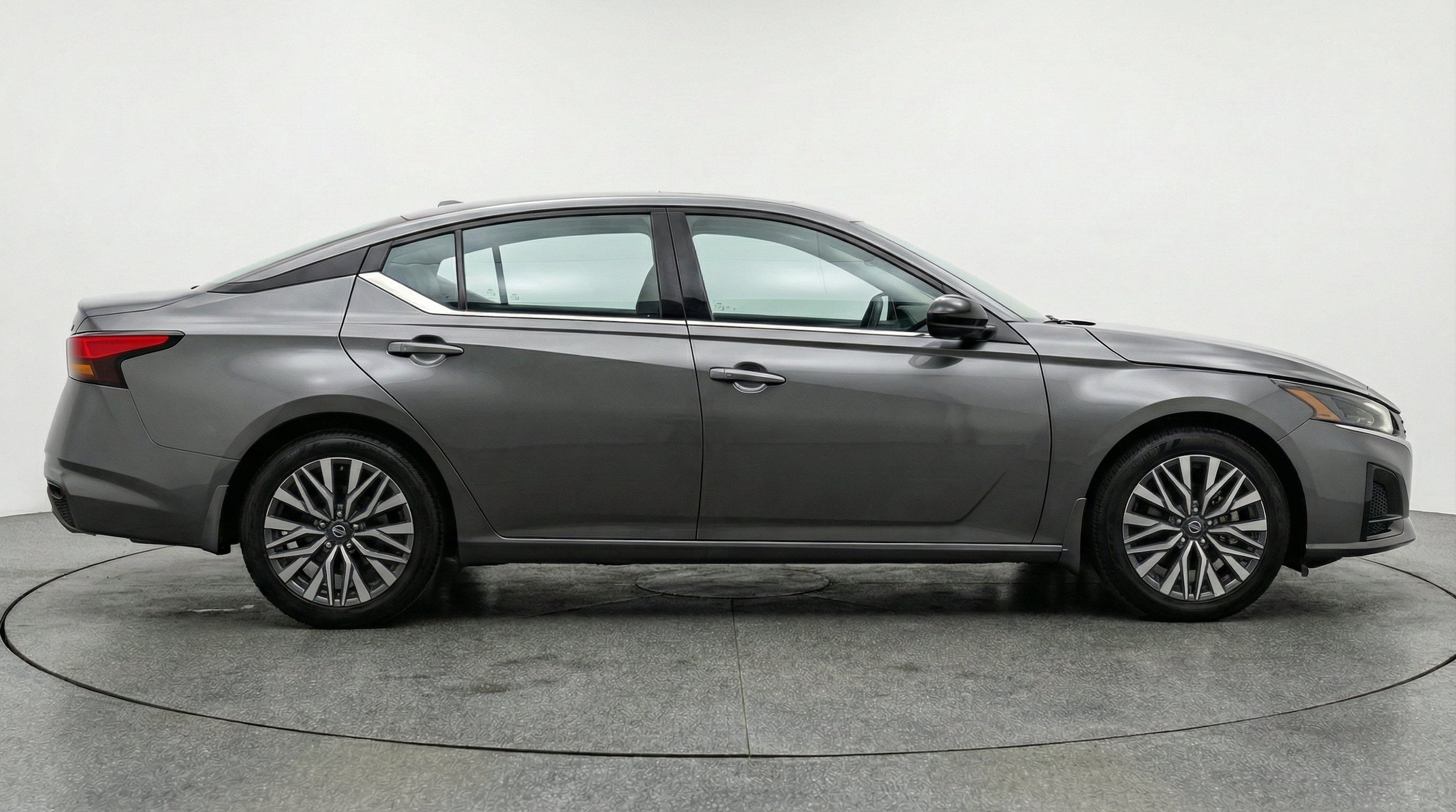 Thumbnail: 2025 Nissan Altima - 11
