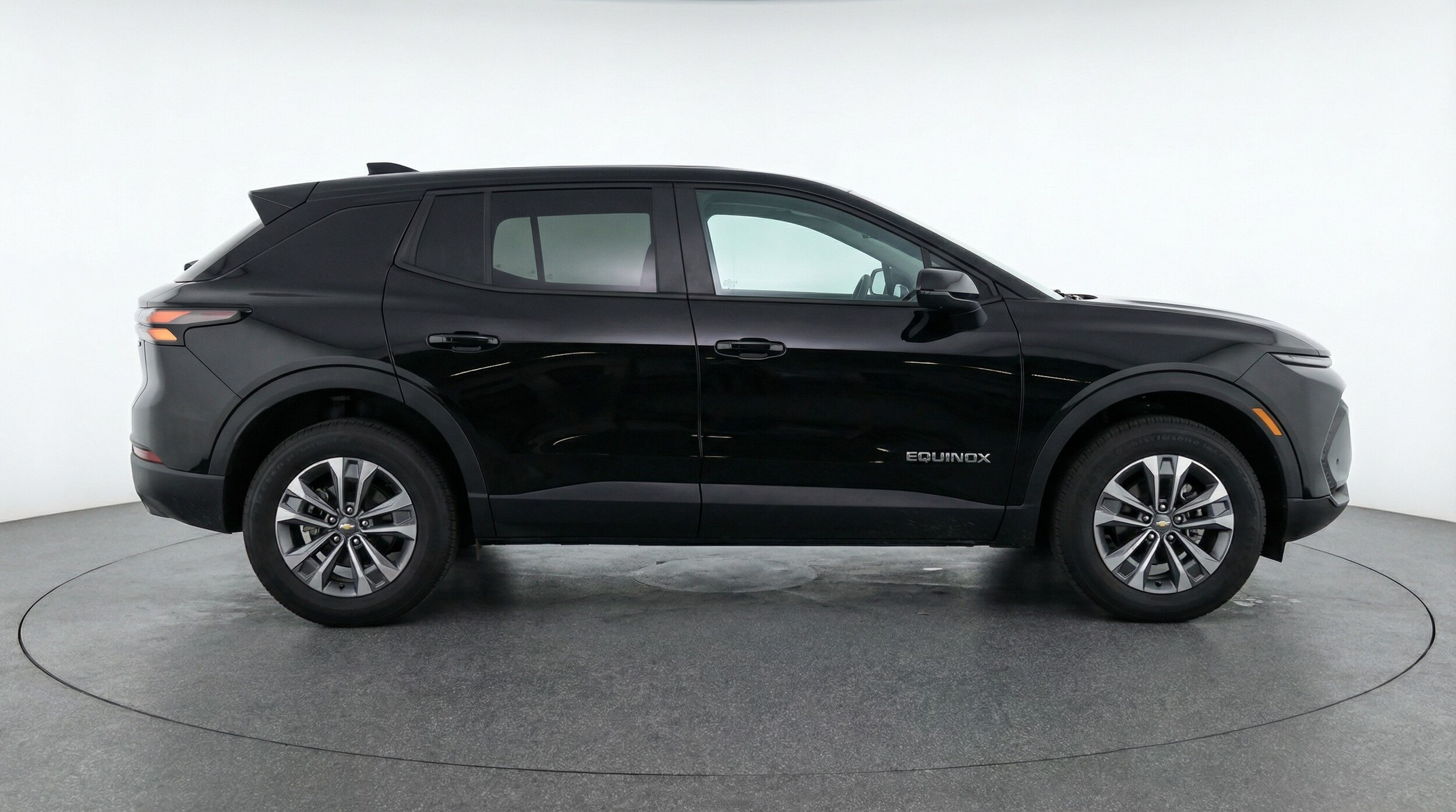 Thumbnail: 2025 Chevrolet Equinox - 8