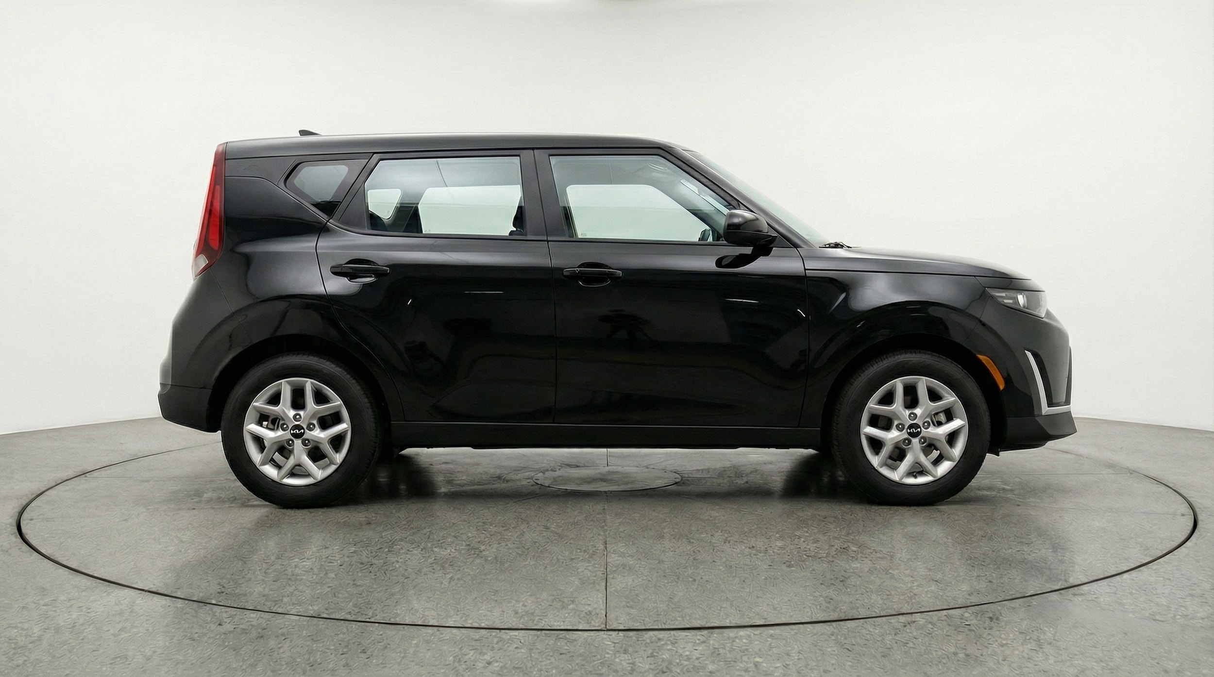 Thumbnail: 2025 Kia Soul - 8