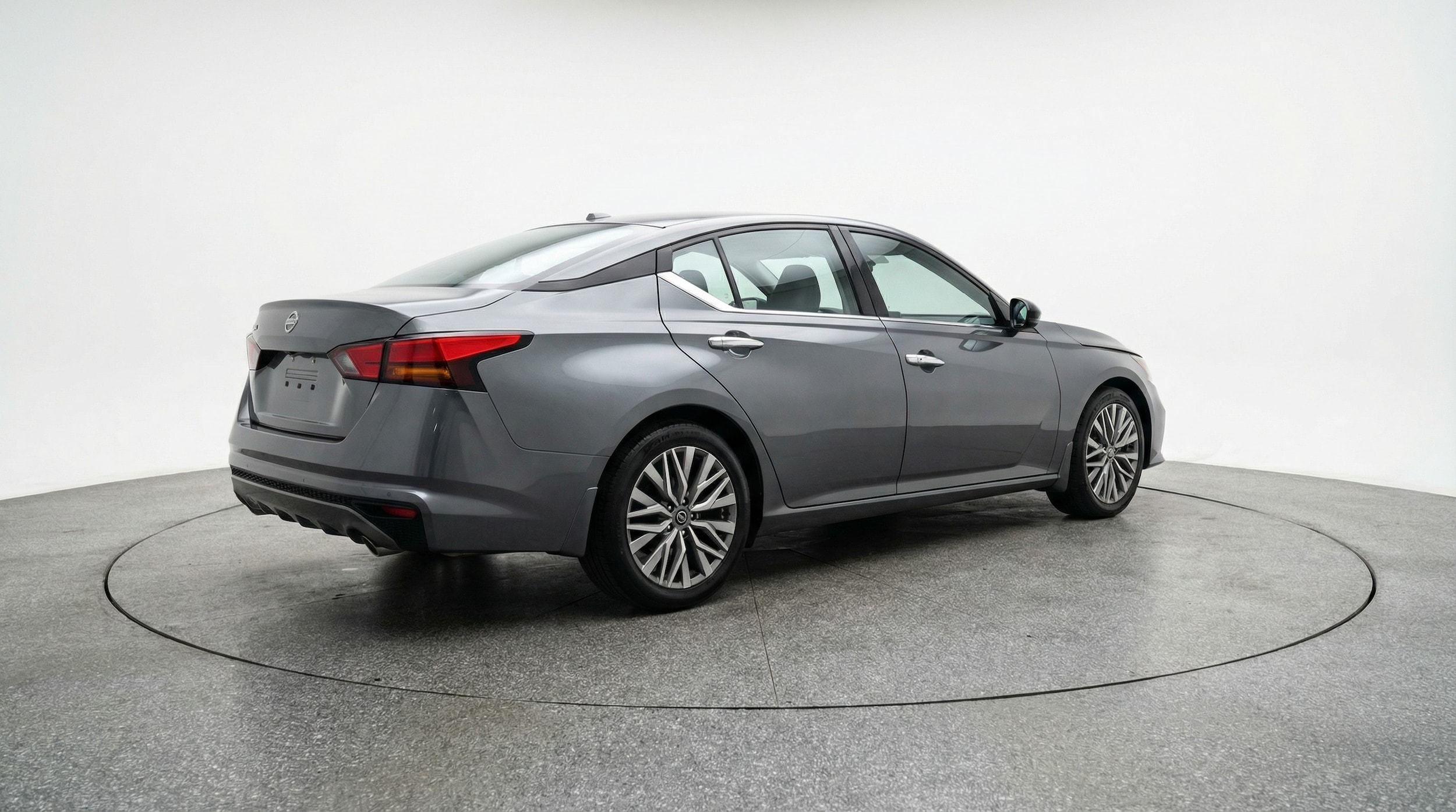 Thumbnail: 2025 Nissan Altima - 7