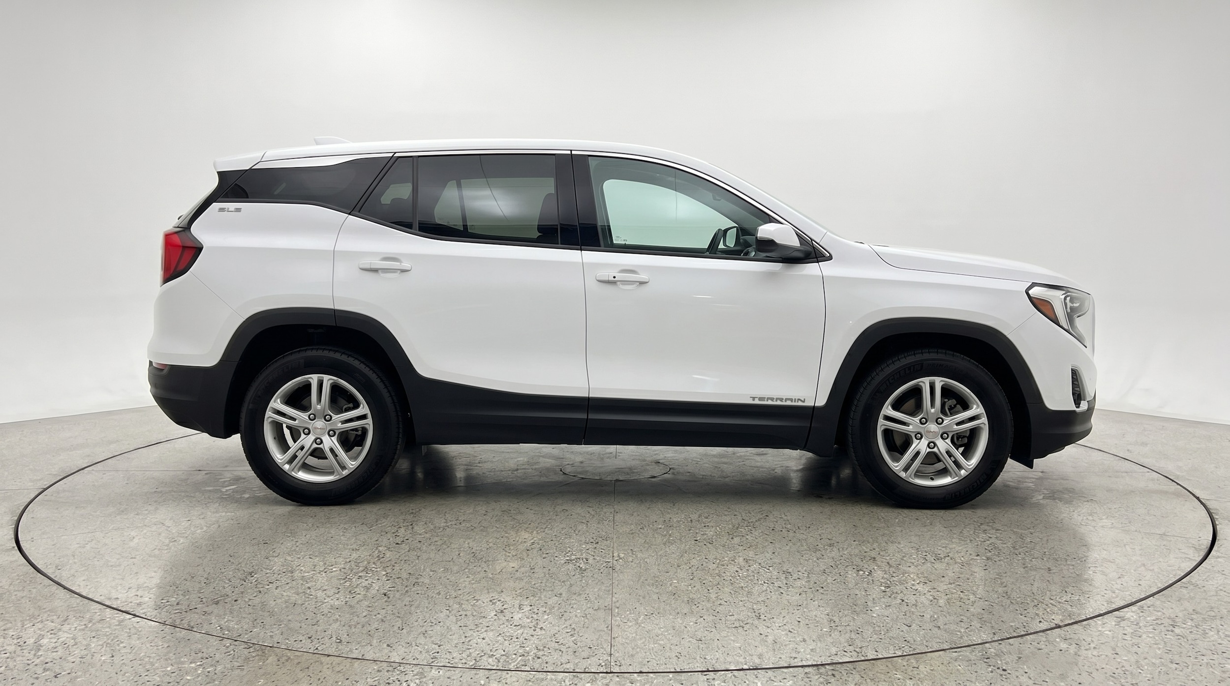 Thumbnail: 2024 GMC Terrain - 8