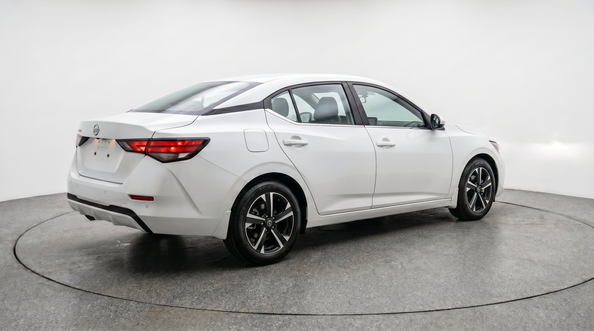 Thumbnail: 2025 Nissan Sentra - 9