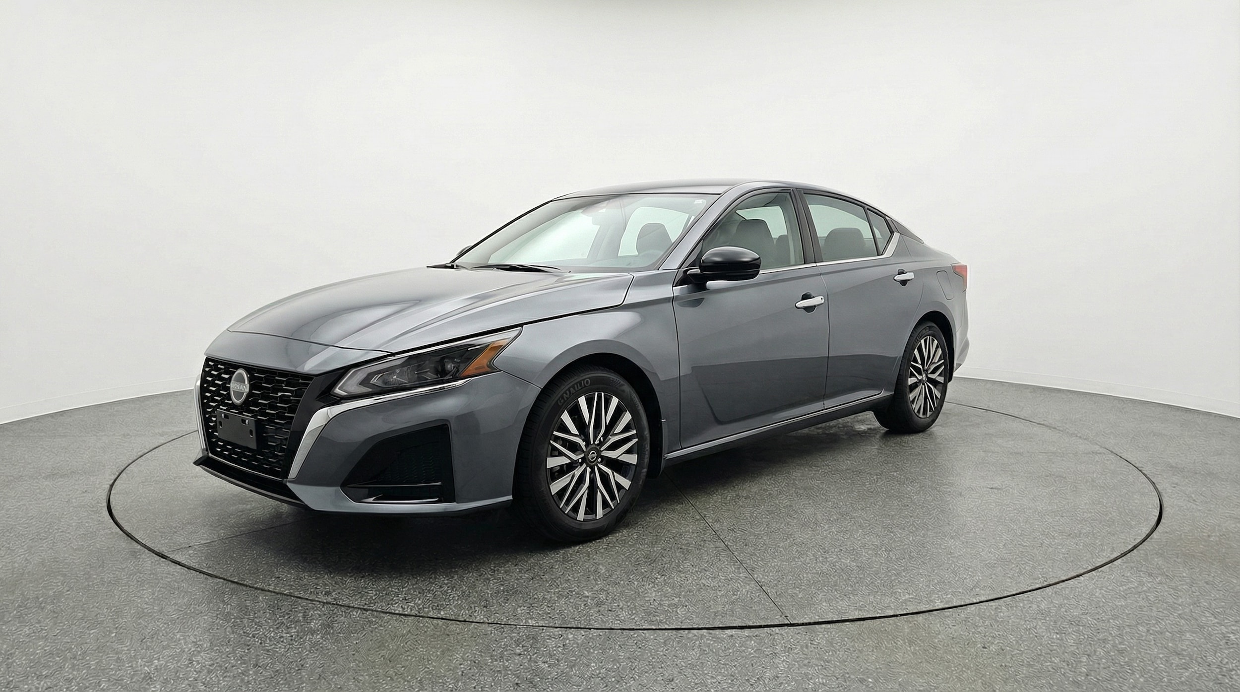 Thumbnail: 2025 Nissan Altima - 3