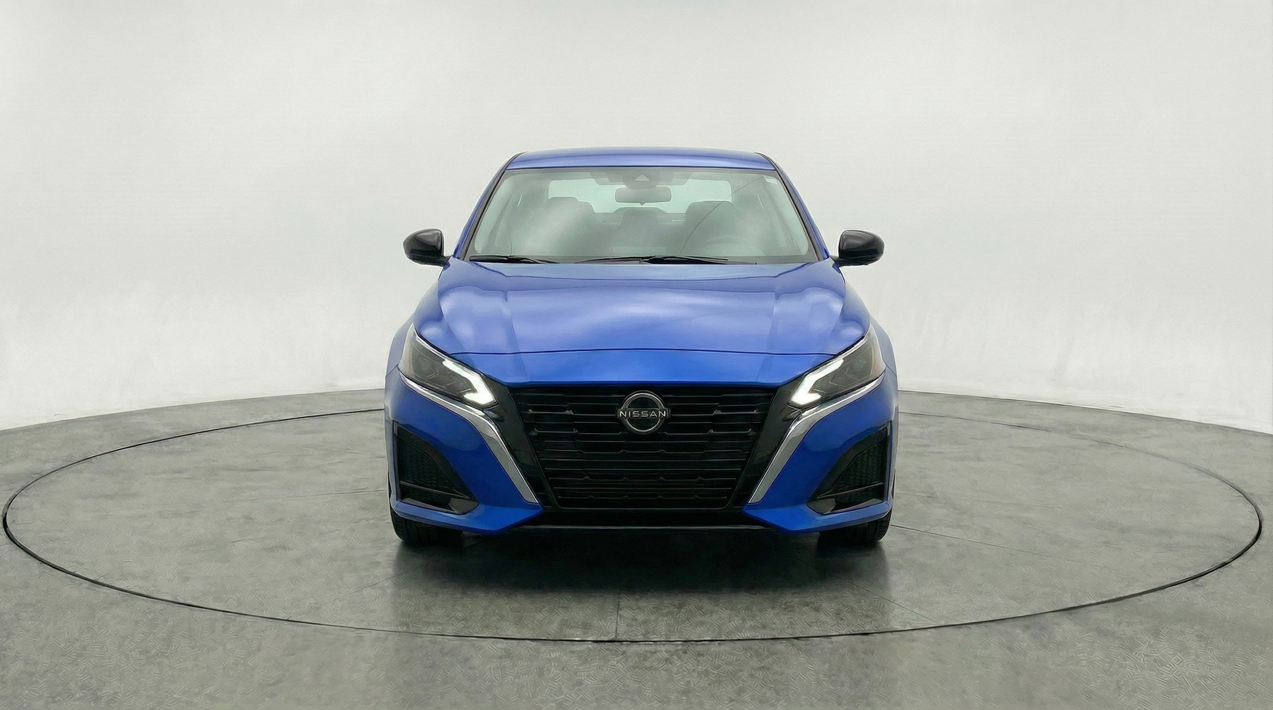 Thumbnail: 2025 Nissan Altima - 2