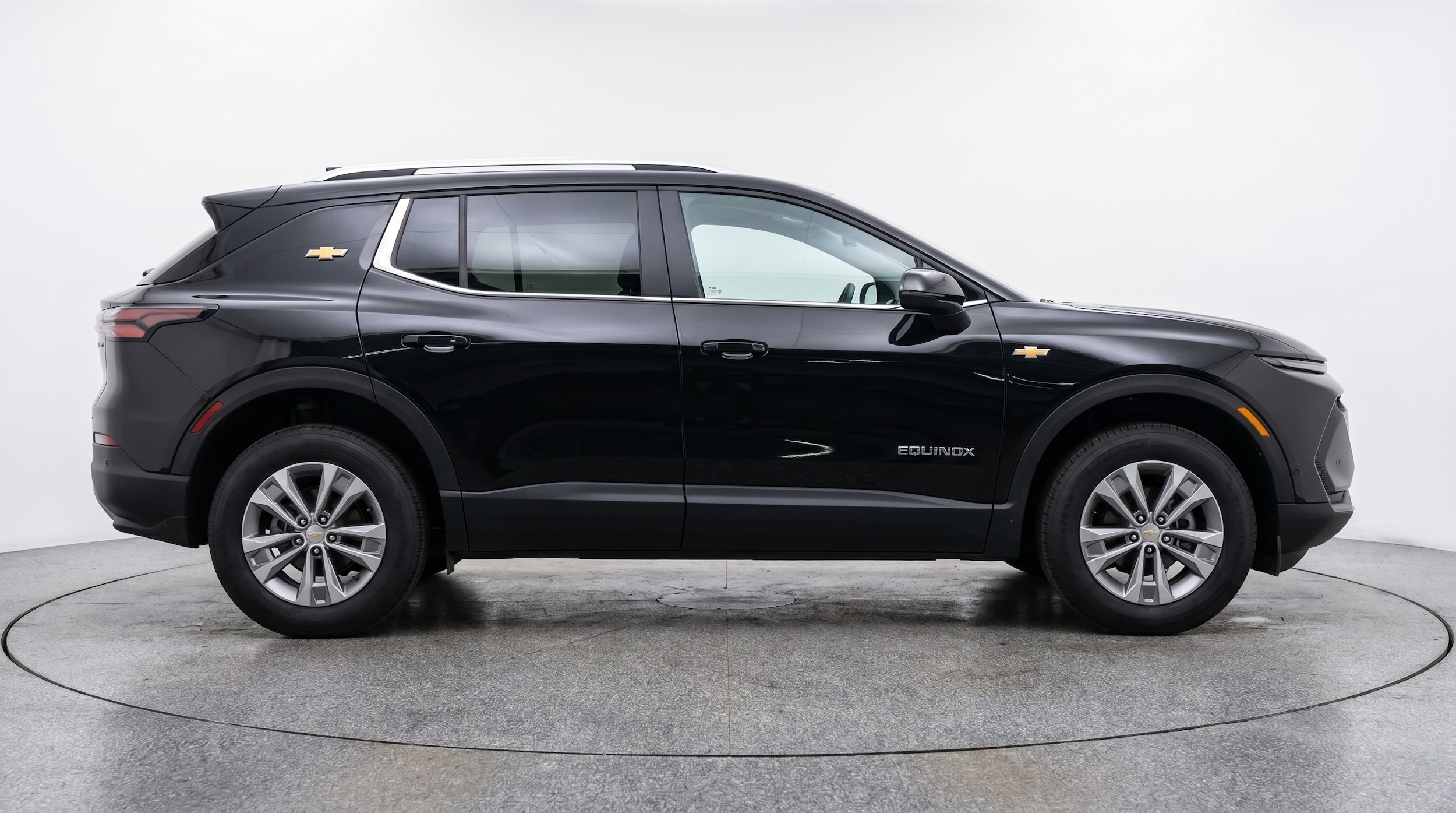 Thumbnail: 2025 Chevrolet Equinox - 8
